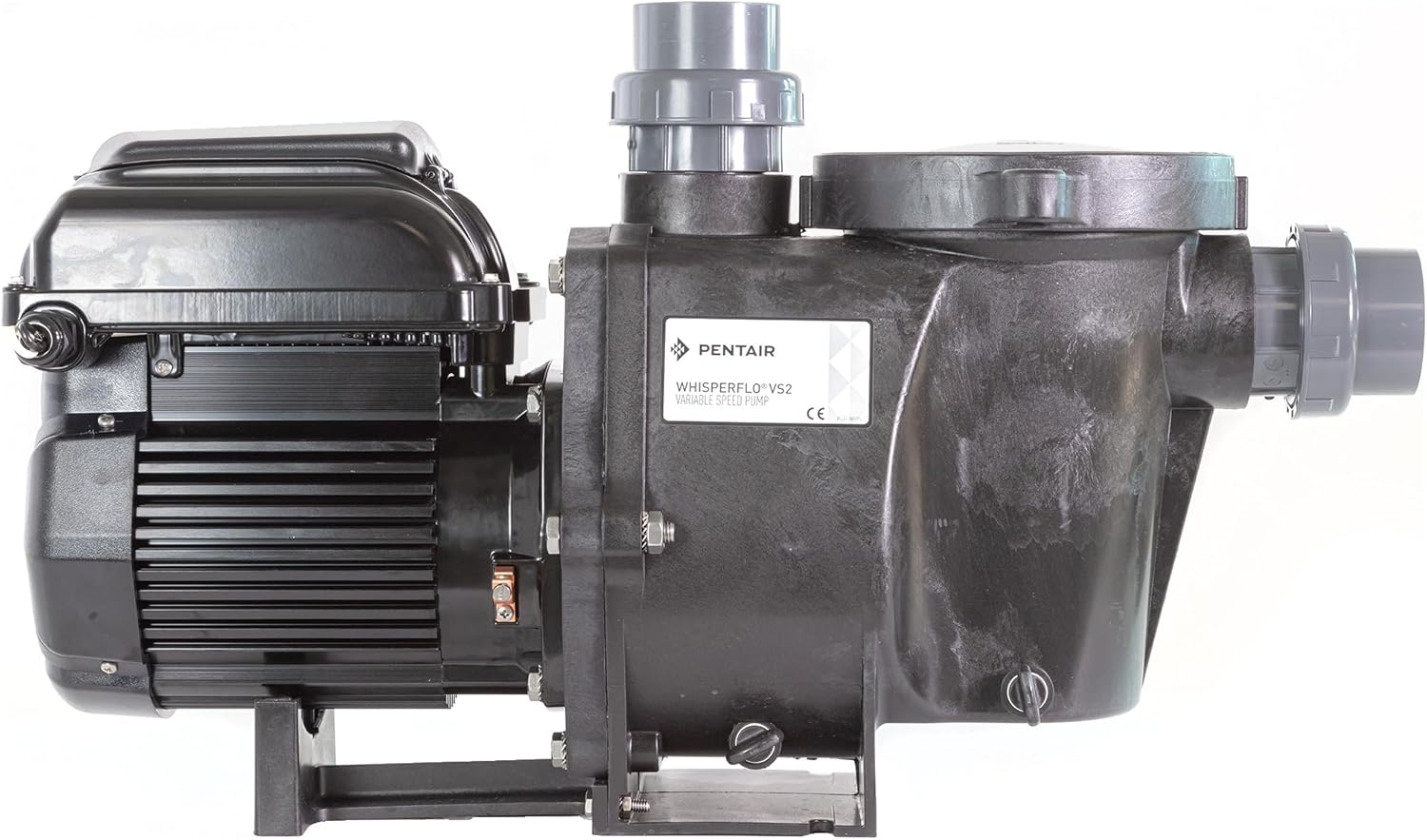 Külg view of Pentair WhisperFlo VS2m Pool Pump with plumbing connections