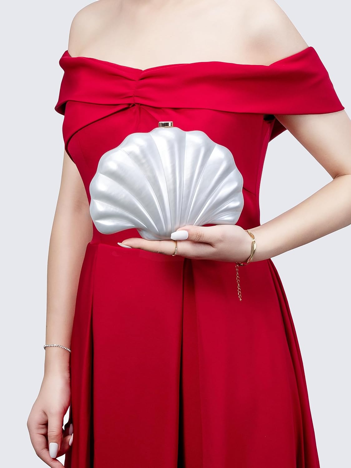 Women Pearl Shell Acrylic Clutch Shell Purse Chain Shoulder Bag Ladies Wedding Clutch Prom Evening Handbag
