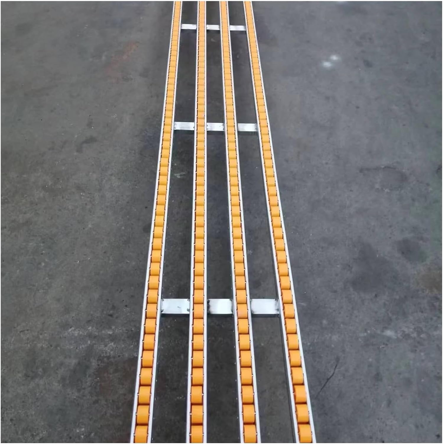 Scorrevoli di plastica non alimentati leggeri del trasportatore a rulli 40cm che impionbatura sistema di Transportat per la movimentazione materiale efficiente di lunghezza 30/40/50cm Opts