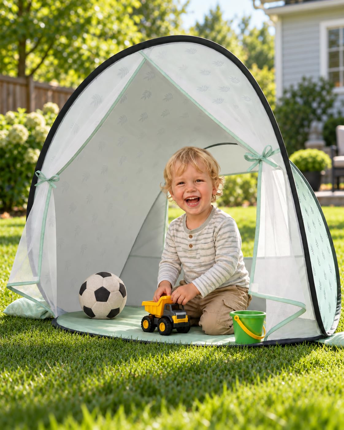 Amazon.com: Pop-Up Baby Beach Tent UPF 50+ with Mosquito Net, Rear