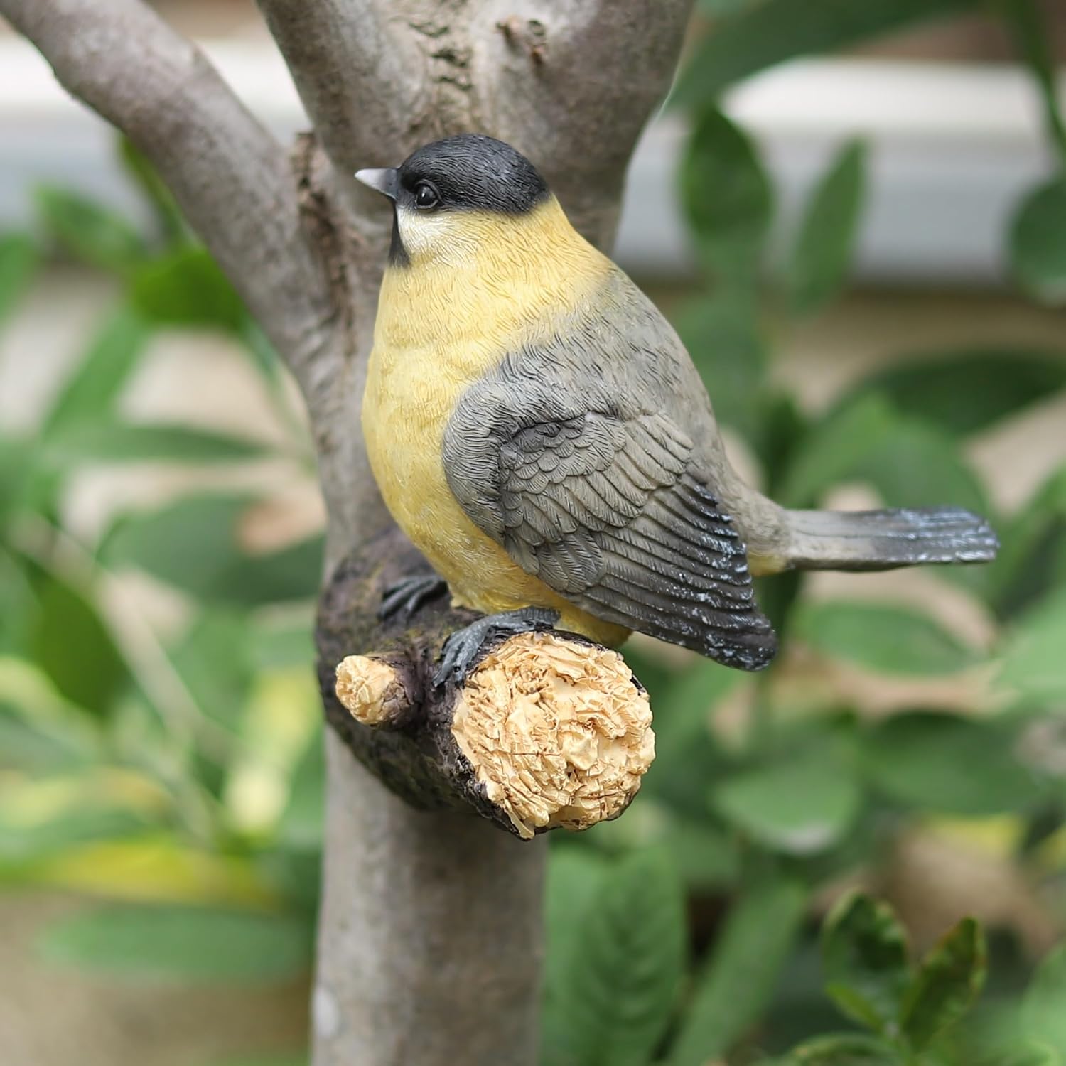 Bird Statue Outdoor Decor,5.2''(H) Hanging Black-Capped Chickadee Statue for Home Porch Patio Door,Resin Cute Bird Sculpture Garden Yard Tree Wall Ornaments