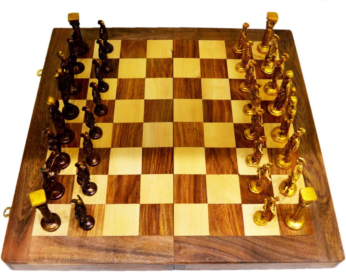 Chess Set with Brass Sculpted Pieces in Ancient Roman Style and Wooden Board 16