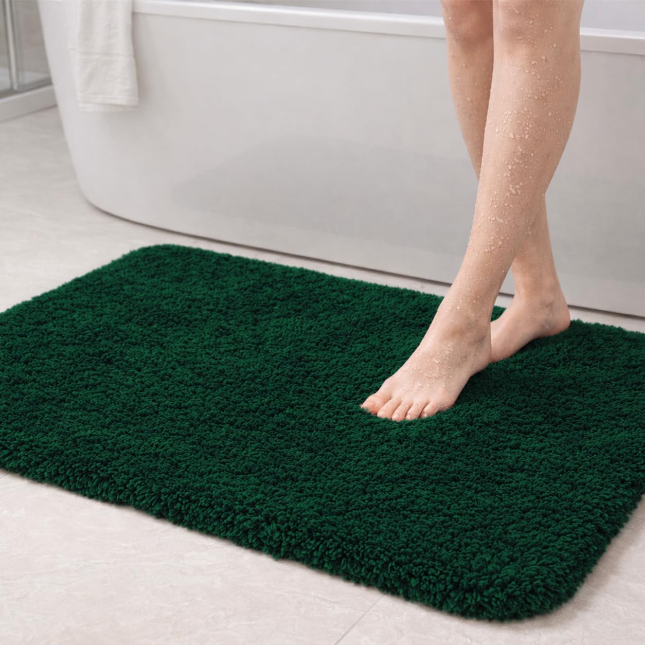 PUFFMAT Microfibre Bath Mat 90 x 60 cm Dark Green, Absorbent Bathroom Rug with Soft Plush Pile and TPR Backing, Machine Washable Bathroom Mat for Shower, Bathtub, Toilet and Guest Bathroom