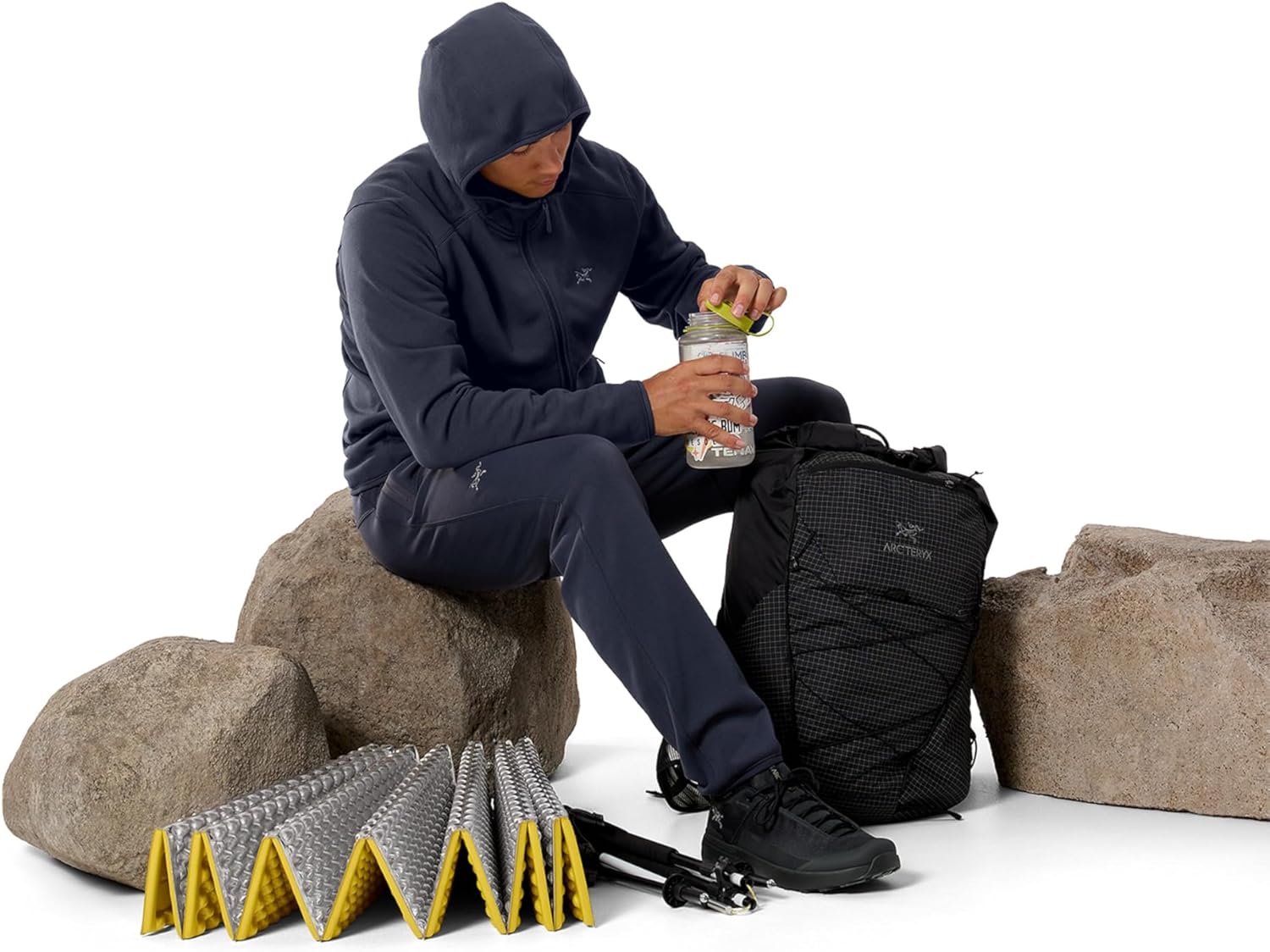 Arc'teryx Kyanite Mens Hoody | Warm Polartec Stretch Fleece Midlayer | Moisture-Wicking Hoodies for Men - Image 6