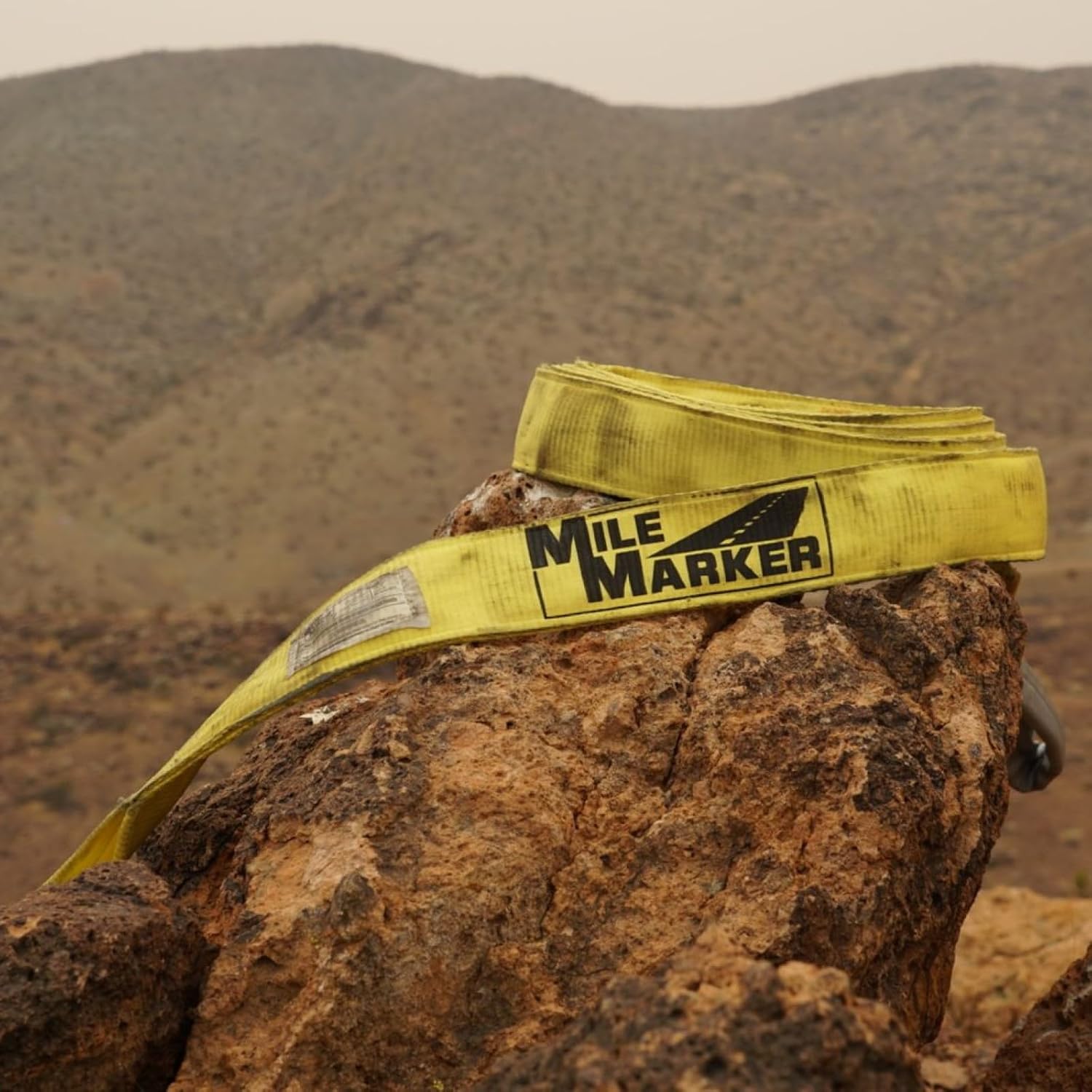Mile Marker 19330 Single Yellow 3" x 30′ Recovery Strap for Heavy Duty Use - Rated to 30,000 Pound Capacity - Ensures User Safety with Built in Blue Lines
