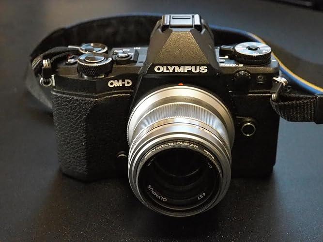 Amazon.co.jp: OLYMPUS 単焦点レンズ M.ZUIKO DIGITAL 45mm F1.8