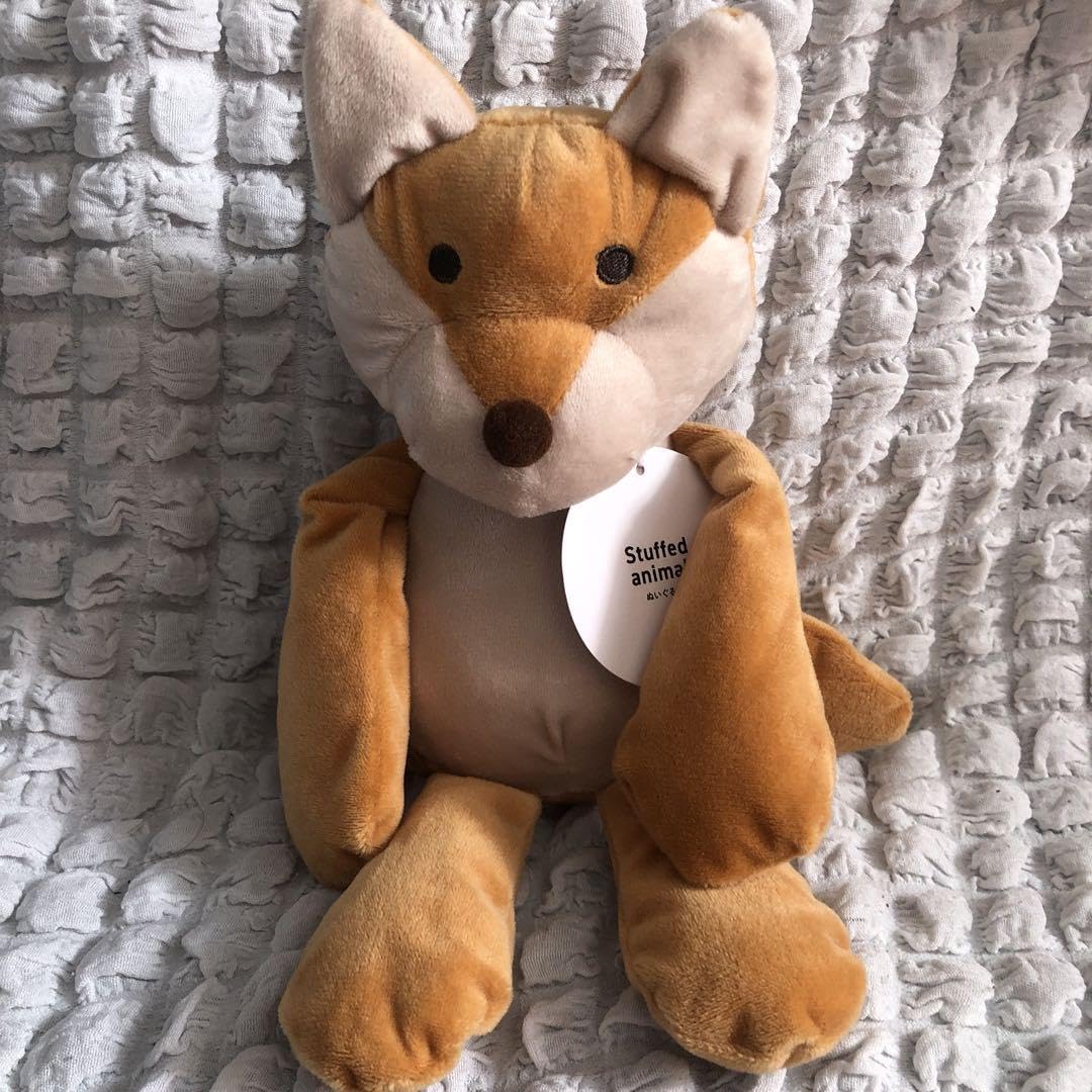 Amazon.co.jp: ぬいぐるみ キツネ FOX スリーコインズ スリコ 3COINS