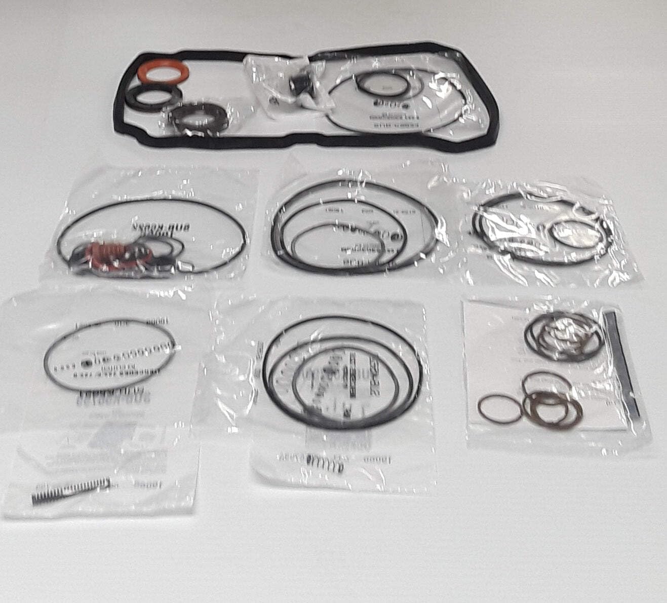 722.6(96-UP) TRANSMISSION REBUILT KIT WITH OVERHAULT KIT CLUTCHES AND FILTER