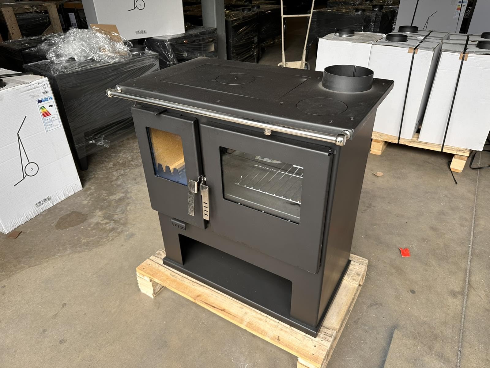 Verso Cs Holzverbrennungs-Kochherd 7.7 kW Küchenofen Schwarz