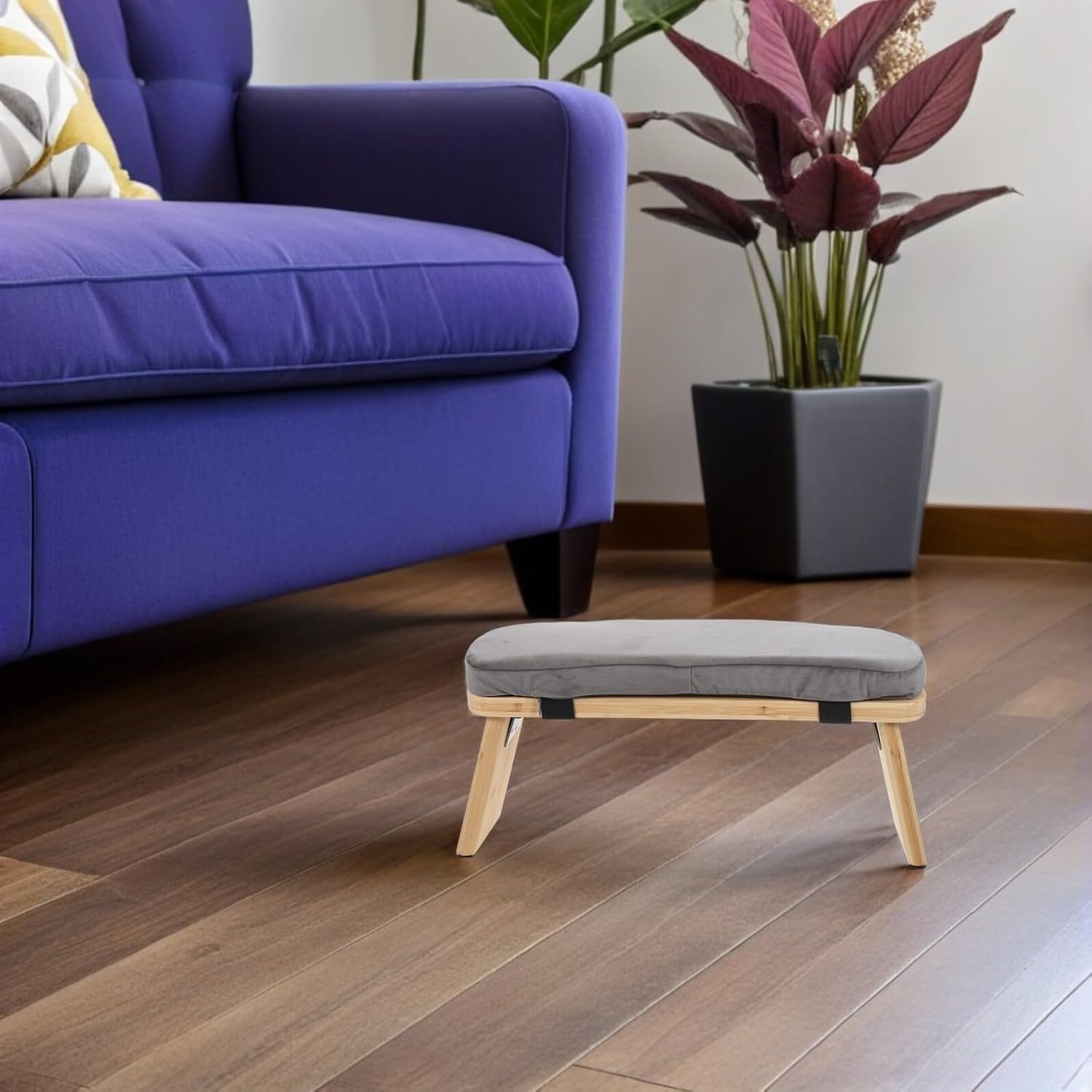 Hemoton Portable Bench and Yoga Prayer Stool, Foldable Wooden Support Seat with Gray Cushion, Ergonomic Kneeling Stool for Mindfulness, Travel, and Home Practice