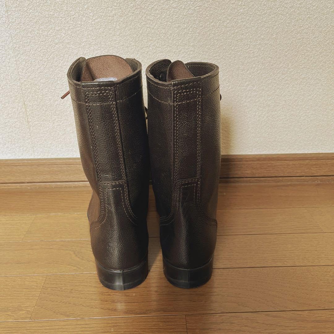 陸上自衛隊　　旧　戦車用の半長靴　茶色 陸上自衛隊 旧 戦車用の半長靴 茶色 陸上自衛隊 旧 戦車用の半