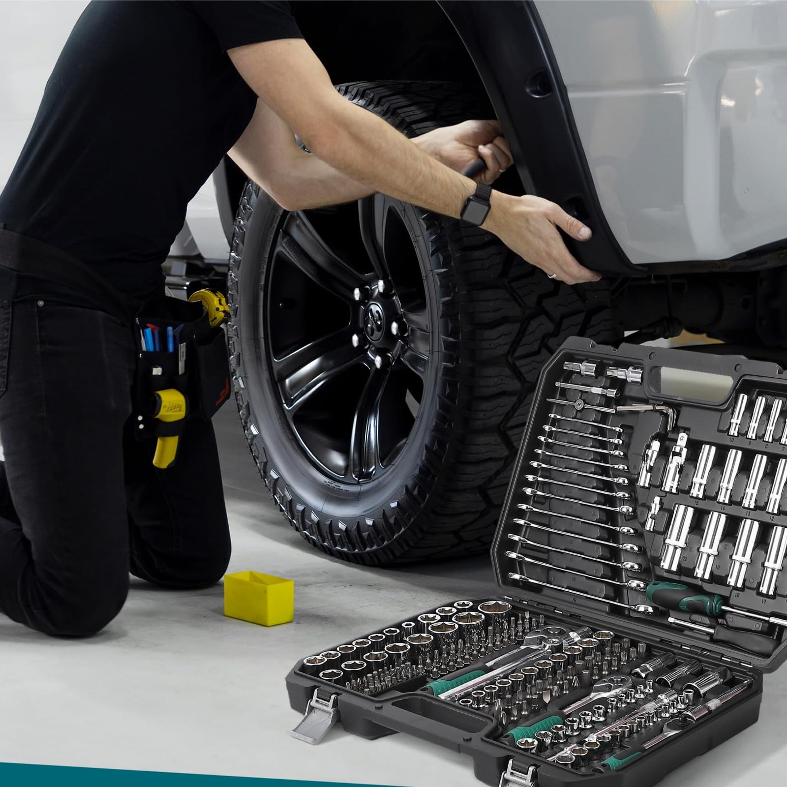 Zestaw narzędzi mechanicznych, 216-częściowy zestaw kluczy nasadowych z grzechotką szybkiego zwalniania i chromowo-wanadowym do naprawy samochodów i konserwacji domu