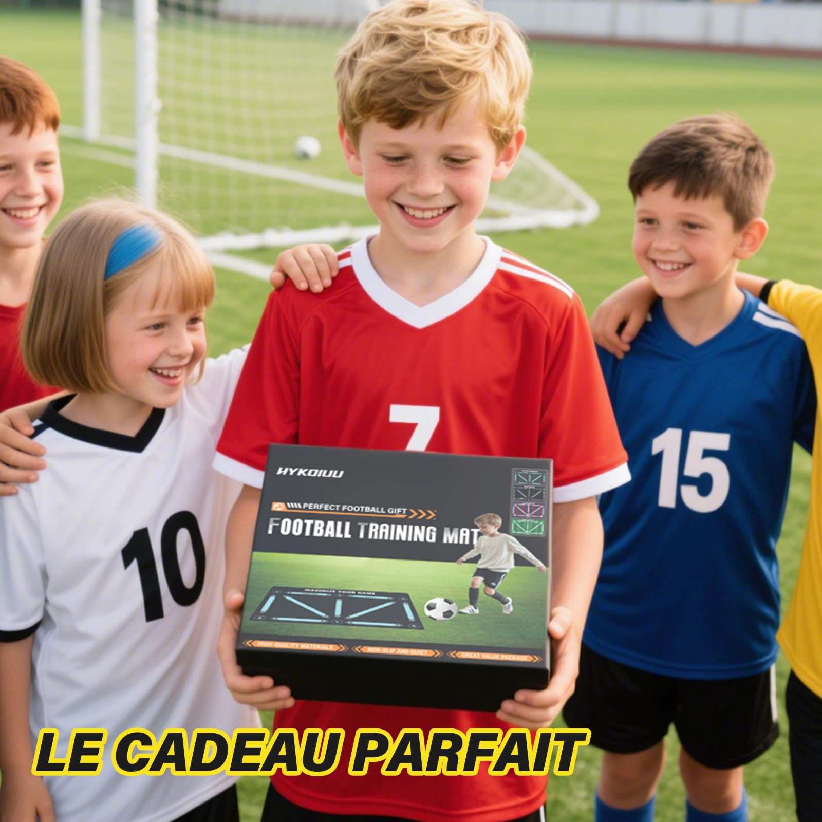 Tapis Foot Entrainement Avec Chaussettes Foot Antidérapantes Vidéos de Formation 90x60cm Tapis Entrainement Foot Accessoire Tapis D’Entraînement Pour Cadeau Football Enfant