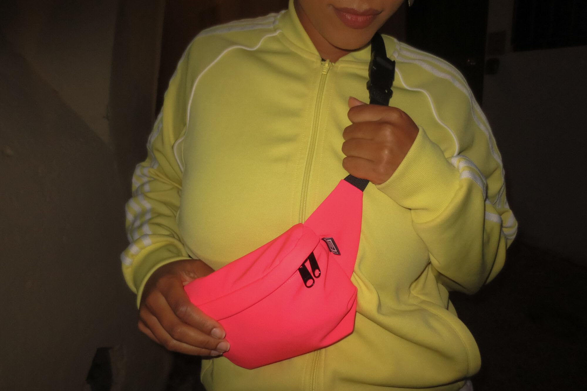 Bauchtasche Softshell Neonpink, Eckig Medium