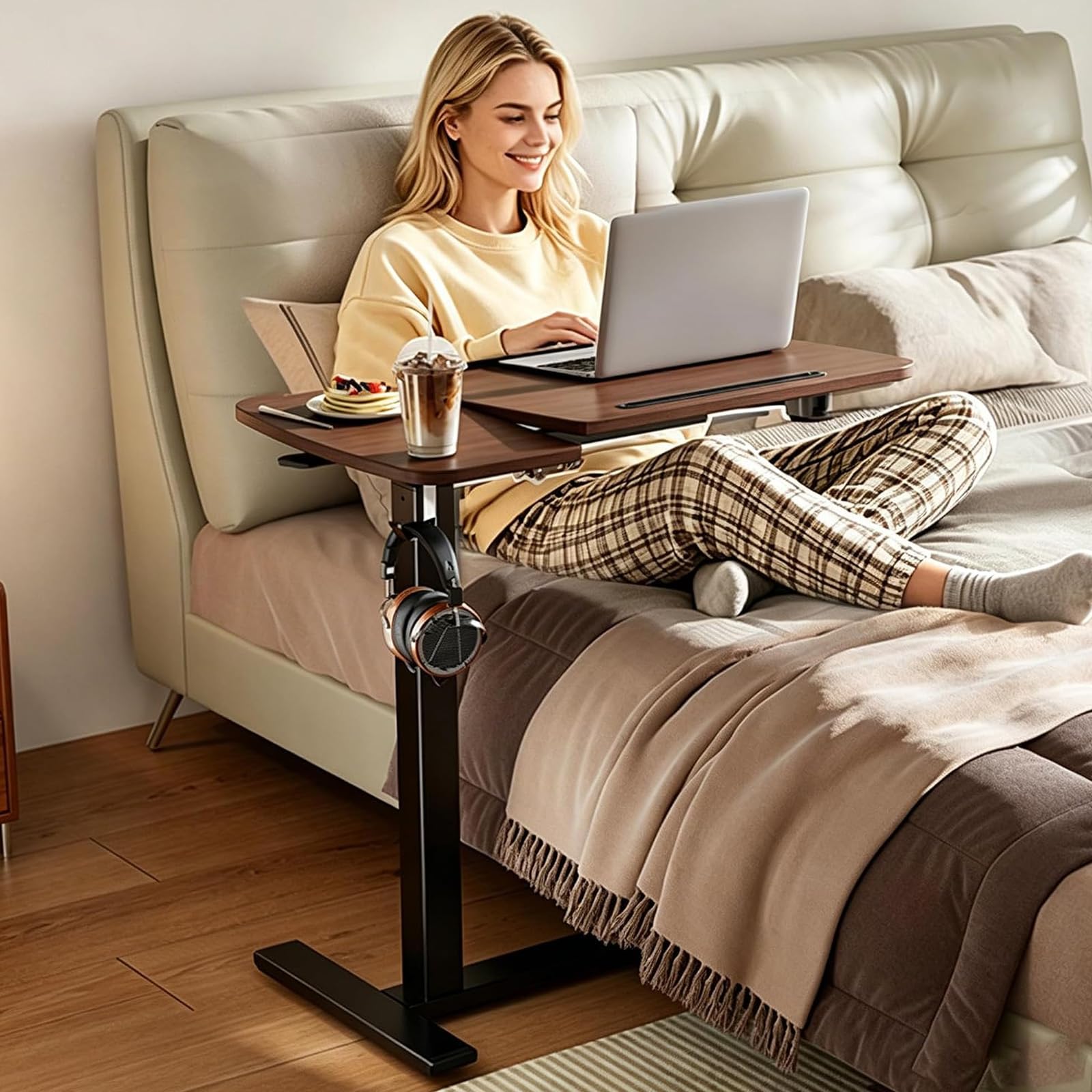 Klappbarer Computertisch mit Rollen, höhenverstellbar, bis 39.9 kg, Braun