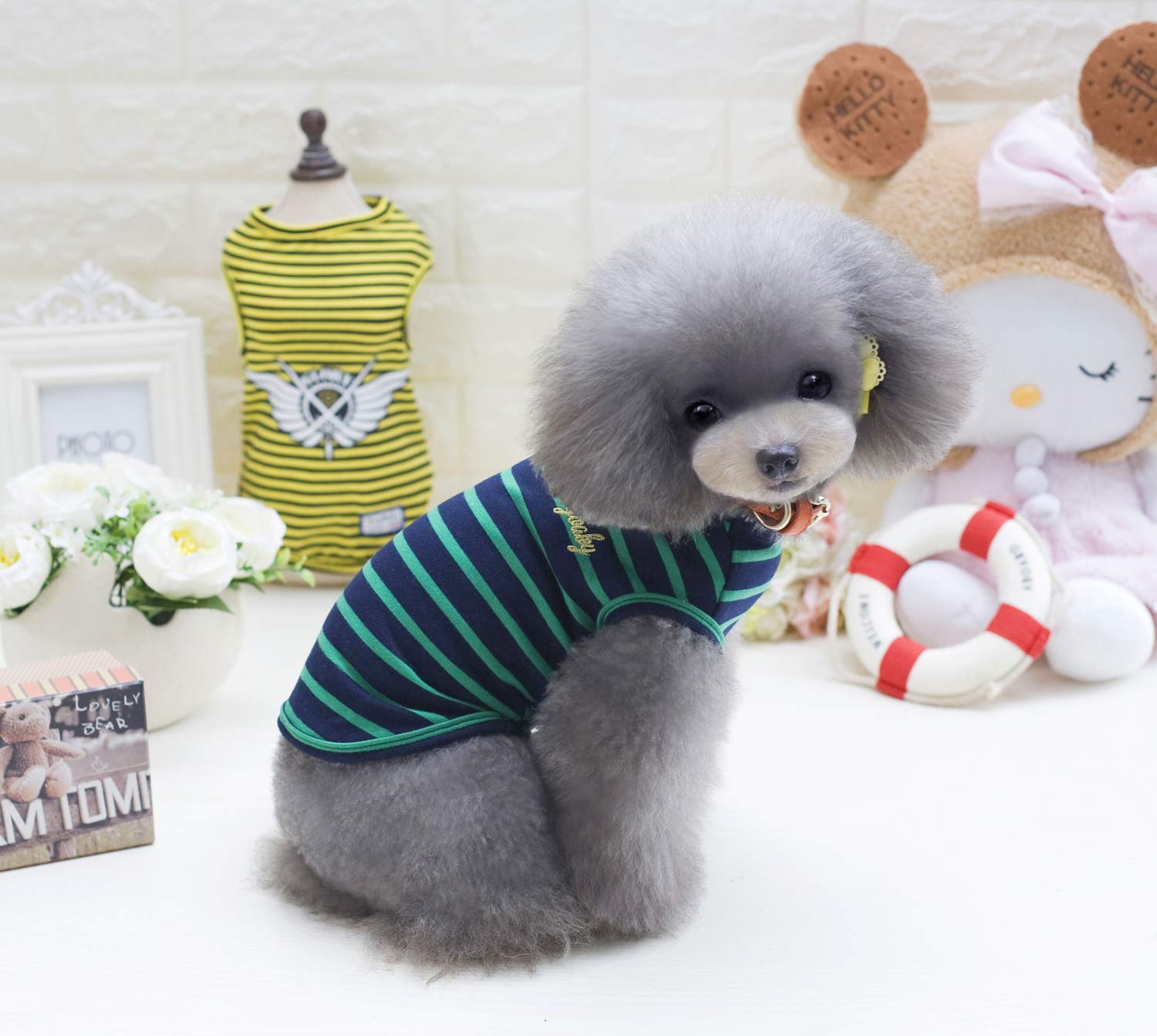 YAODHAOD Lot de 2 Chemises en Coton à Rayures pour Chien Vêtements pour Animaux de Compagnie T-Shirts pour Chiot Débardeur pour Chat Respirant Extensible pour Petit très Petit Chien ou Chat (S)