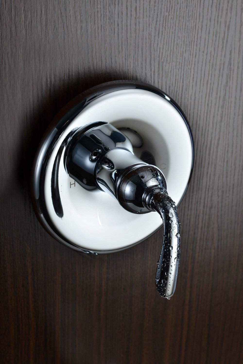 Amazon | ANZZI Meno ラグジュアリー シングルハンドル 壁取り付け