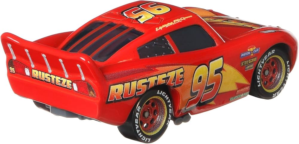 Disney Pixar Arabalar - Rusteze Lightning McQueen : Amazon.com.tr