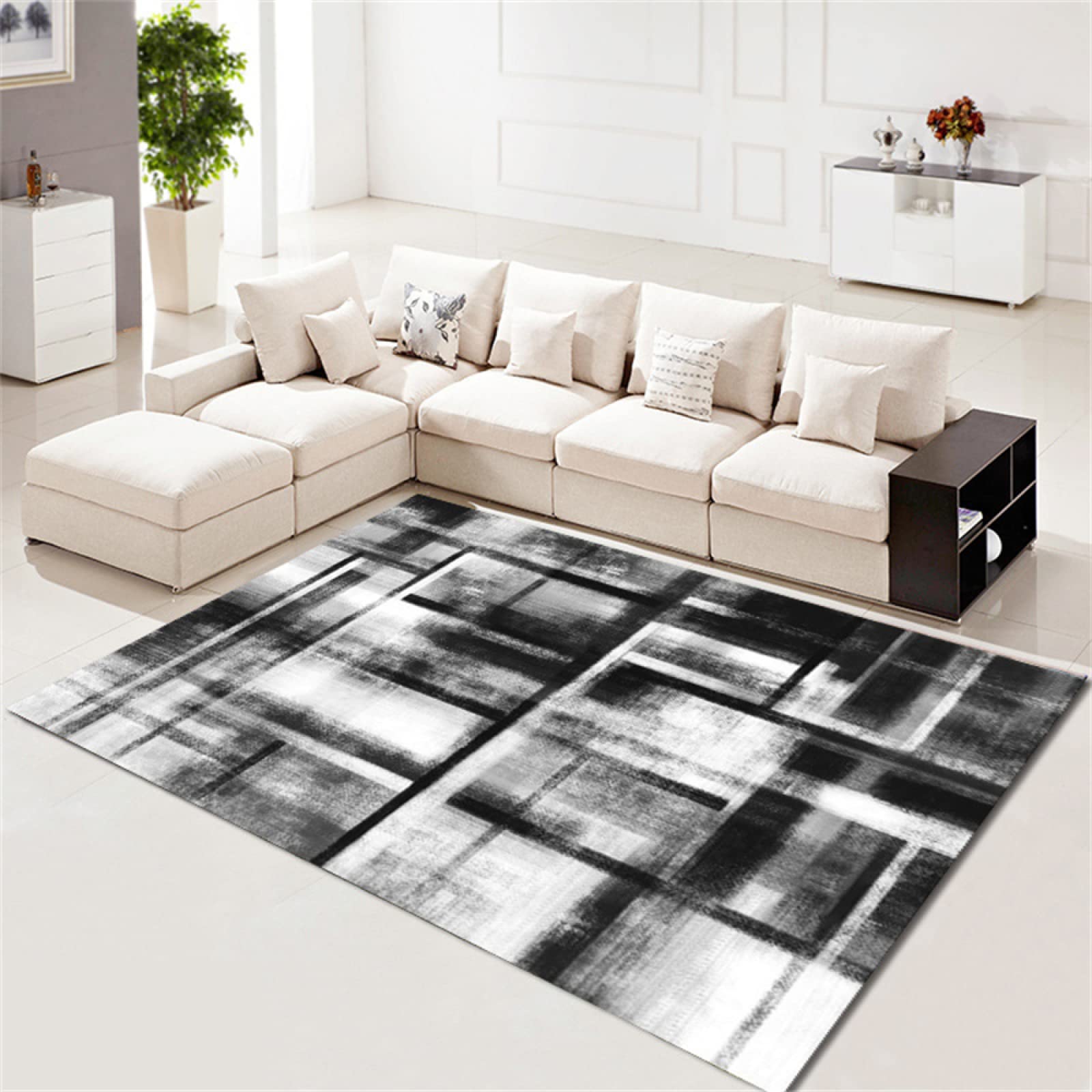 Tapis sol gamer noir pour créer un coin gaming moderne de salon