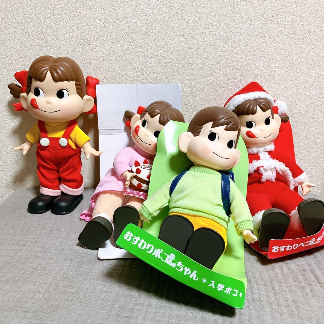 不二家 ペコちゃん おすわりペコちゃんシリーズ4体セット