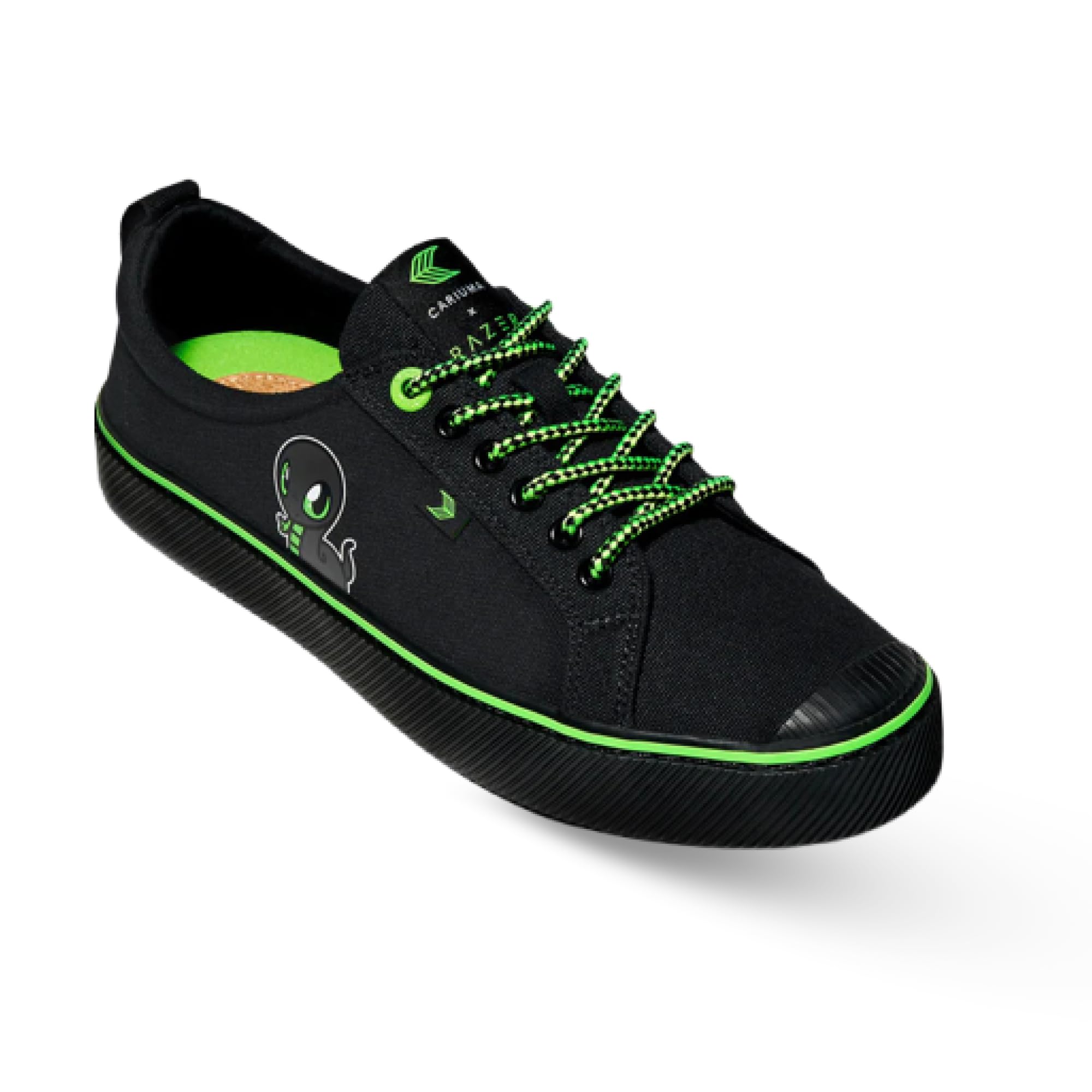 Cariuma OCA Low Canvas