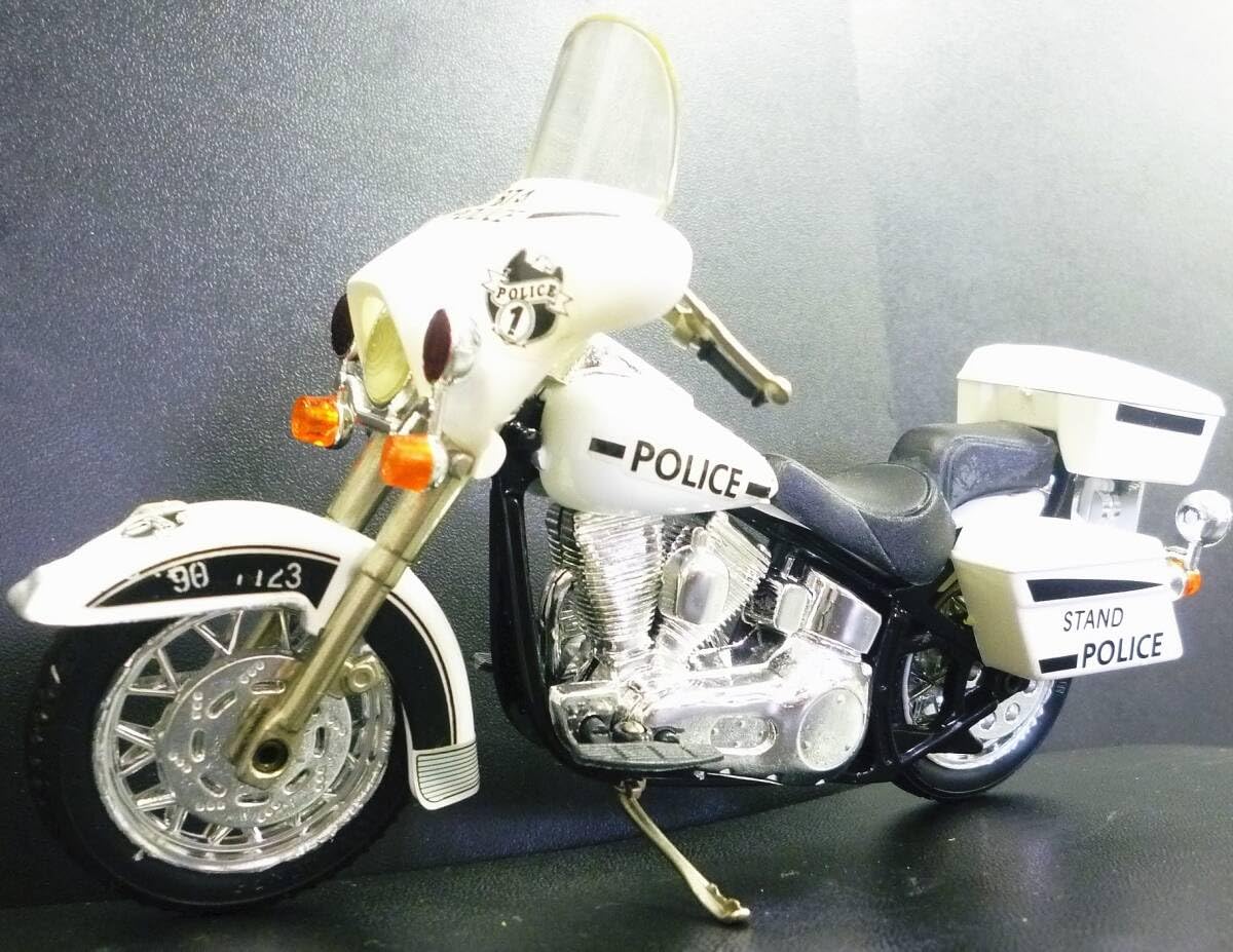 Amazon | 1/18 ハーレーダビッドソン 白バイ ポリス アメリカン Amazon | 1/18 ハーレーダビッドソン 白バイ ポリス アメリカン