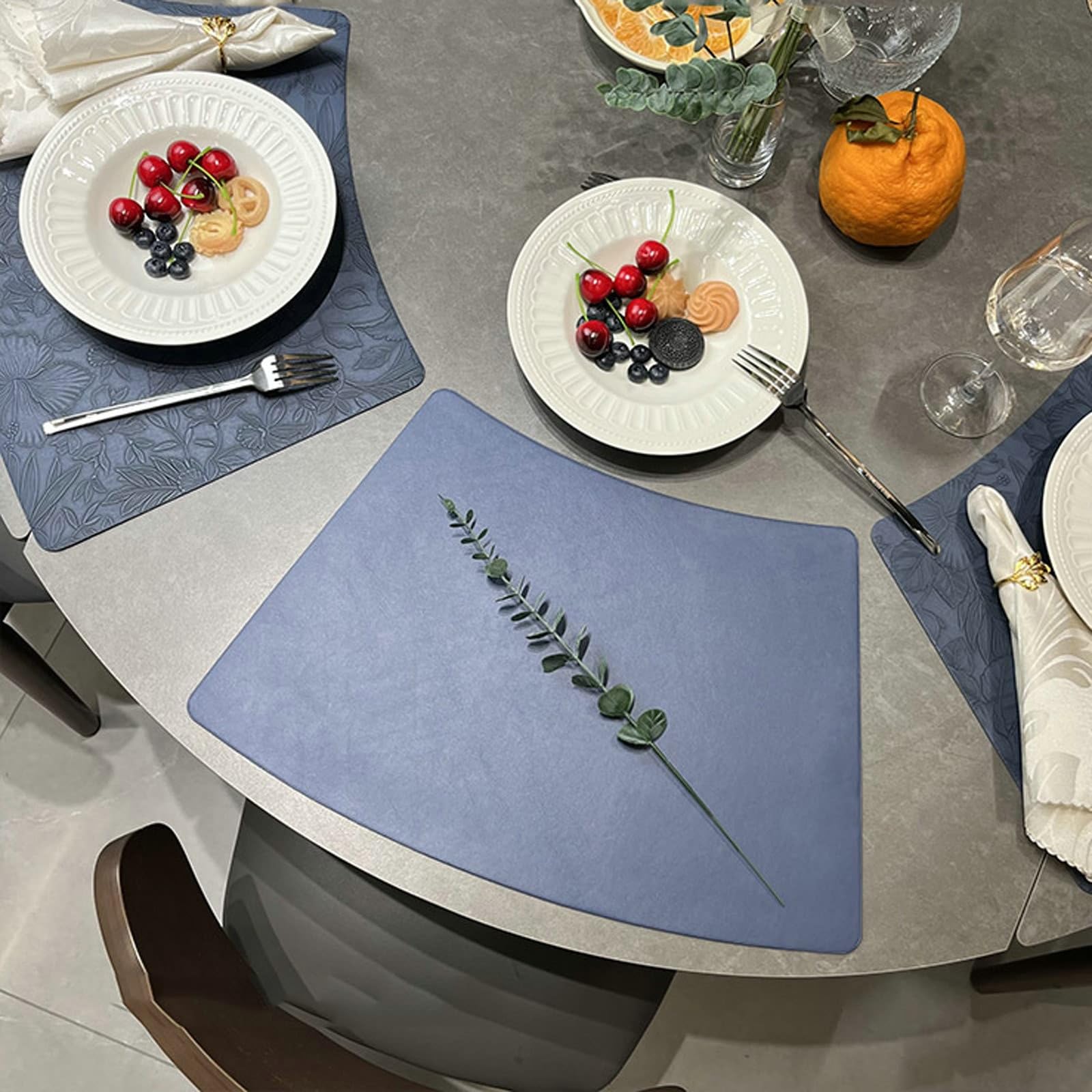 Lot de 6 sets de table - Bleu rétro vintage - En cuir synthétique - Motif floral - Double face - Lavables et antidérapants - Pour la table à manger à la maison - 30 x 33 x 48 cm