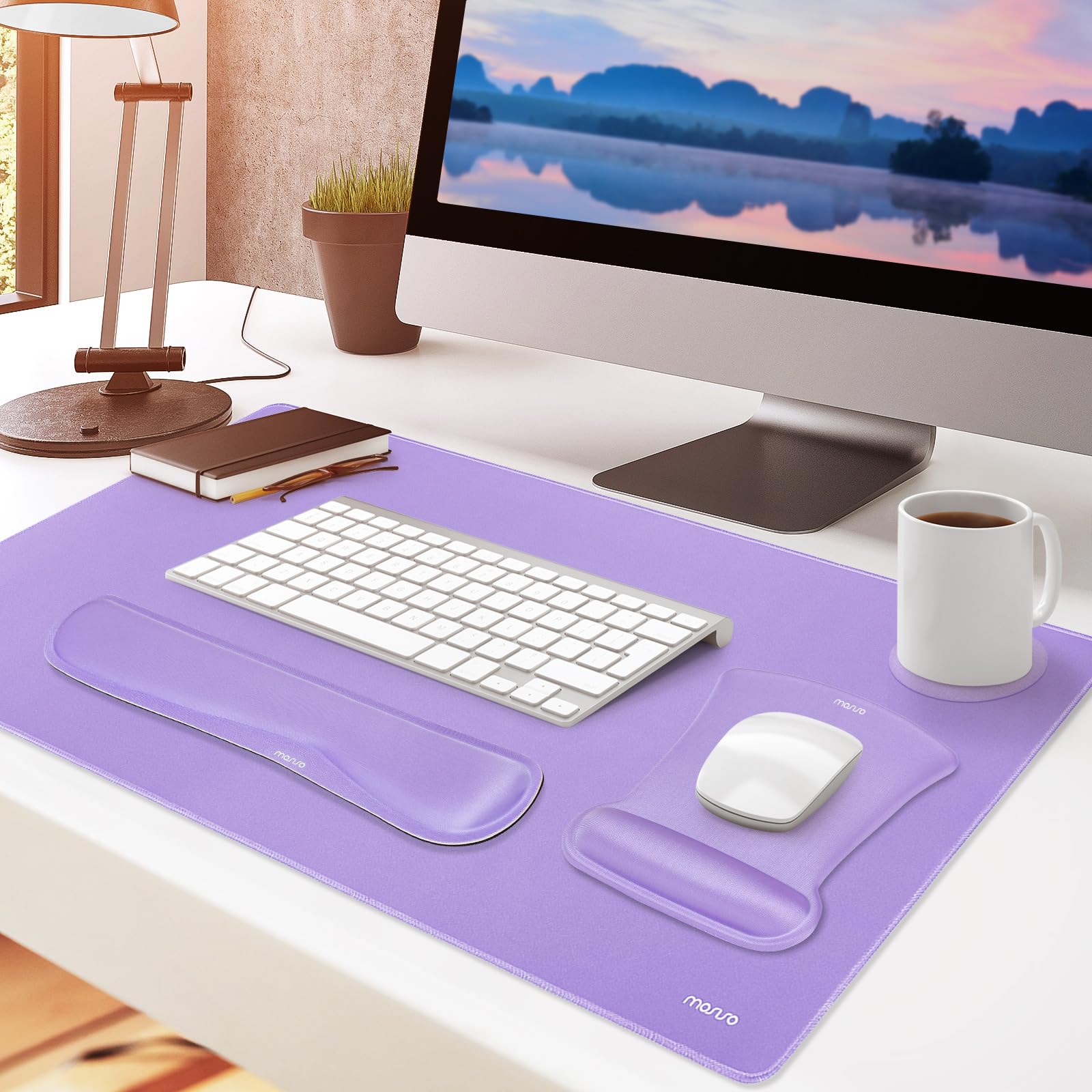 MOSISO Grand Tapis de Souris Gamer avec Repose Poignet, Antidérapant Mémoire Mousse, Violet
