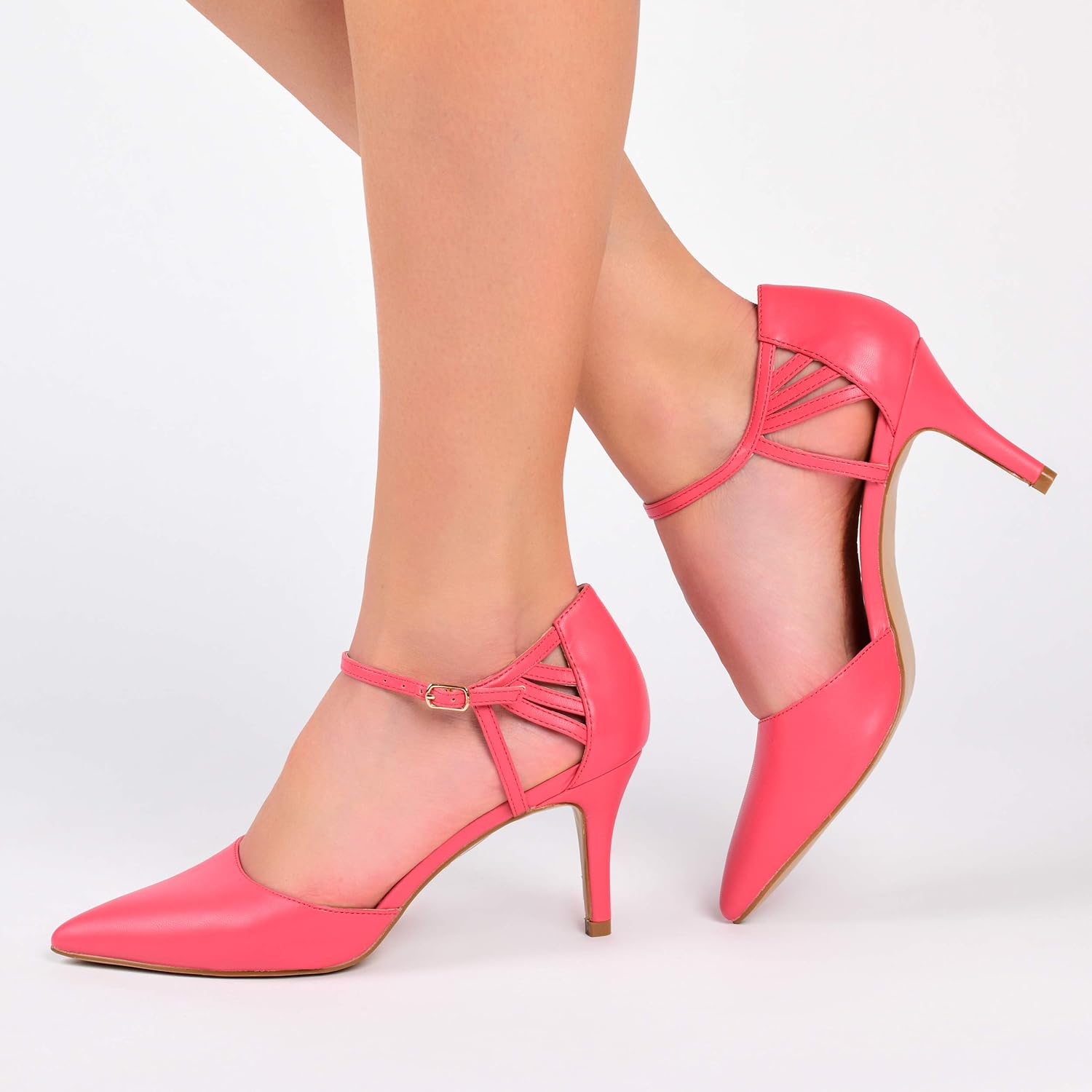 Journee Collection Women's Pumps