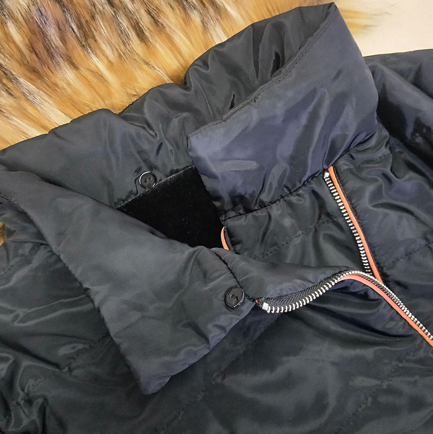Women Casual Faux Fur Lapel Zip Pockets Quilted Parka Jacket Puffer Coat Warm Winter Coat Outerwear with Pockets 2025