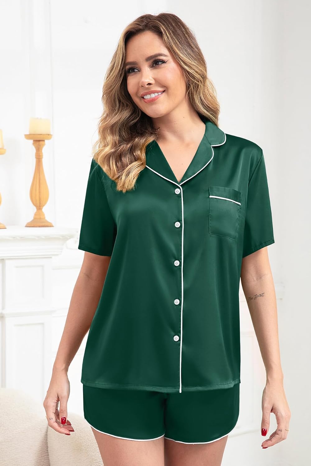 Women's Pajamas Set Sleepwear with Short Sleeve Top & Elastic Waist Shorts - Image 2