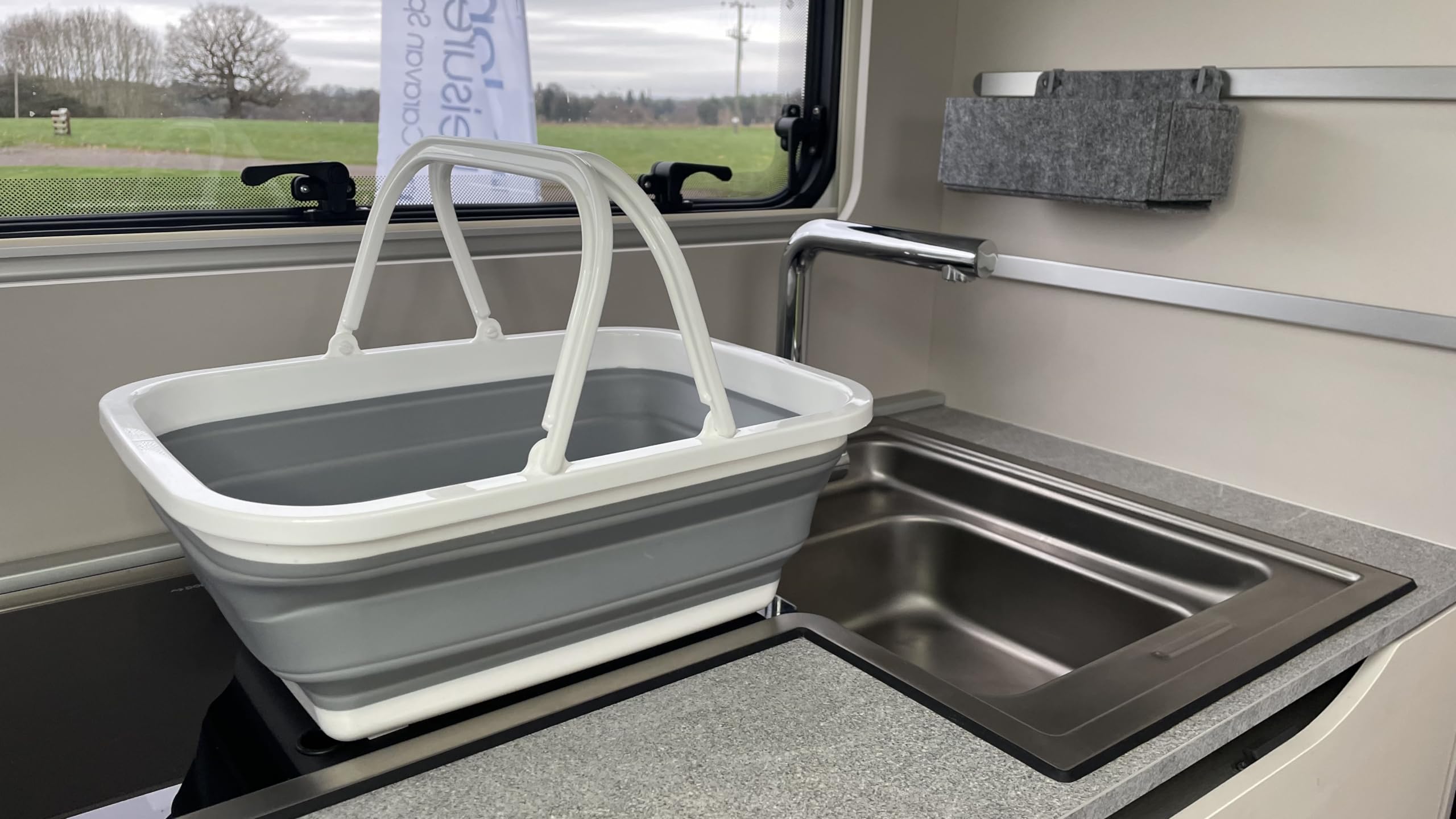 Olpro Outdoor Leisure Products Bacinella pieghevole con maniglie