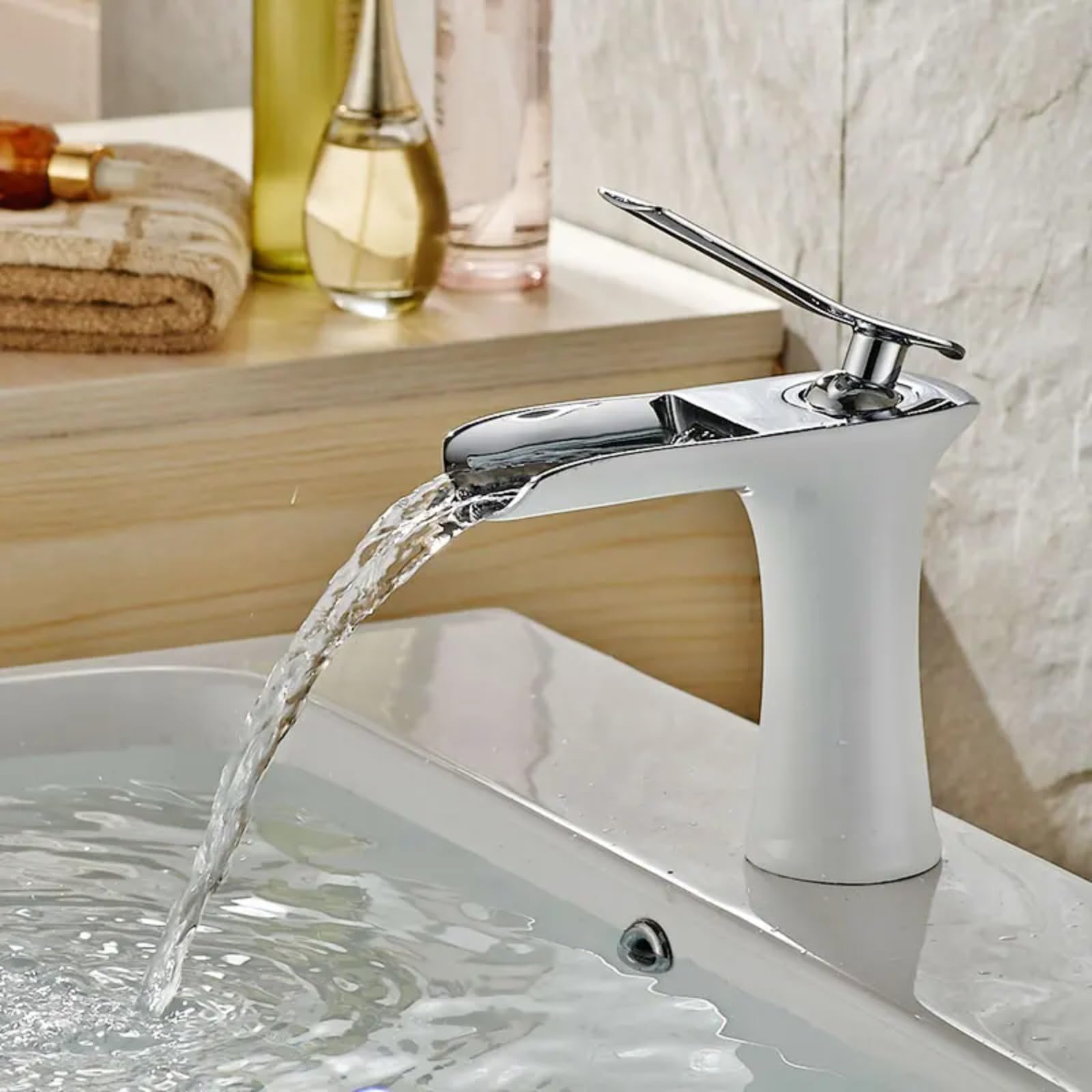 Grifo de lavabo blanco LWX con maneta para tocador de baño moderno