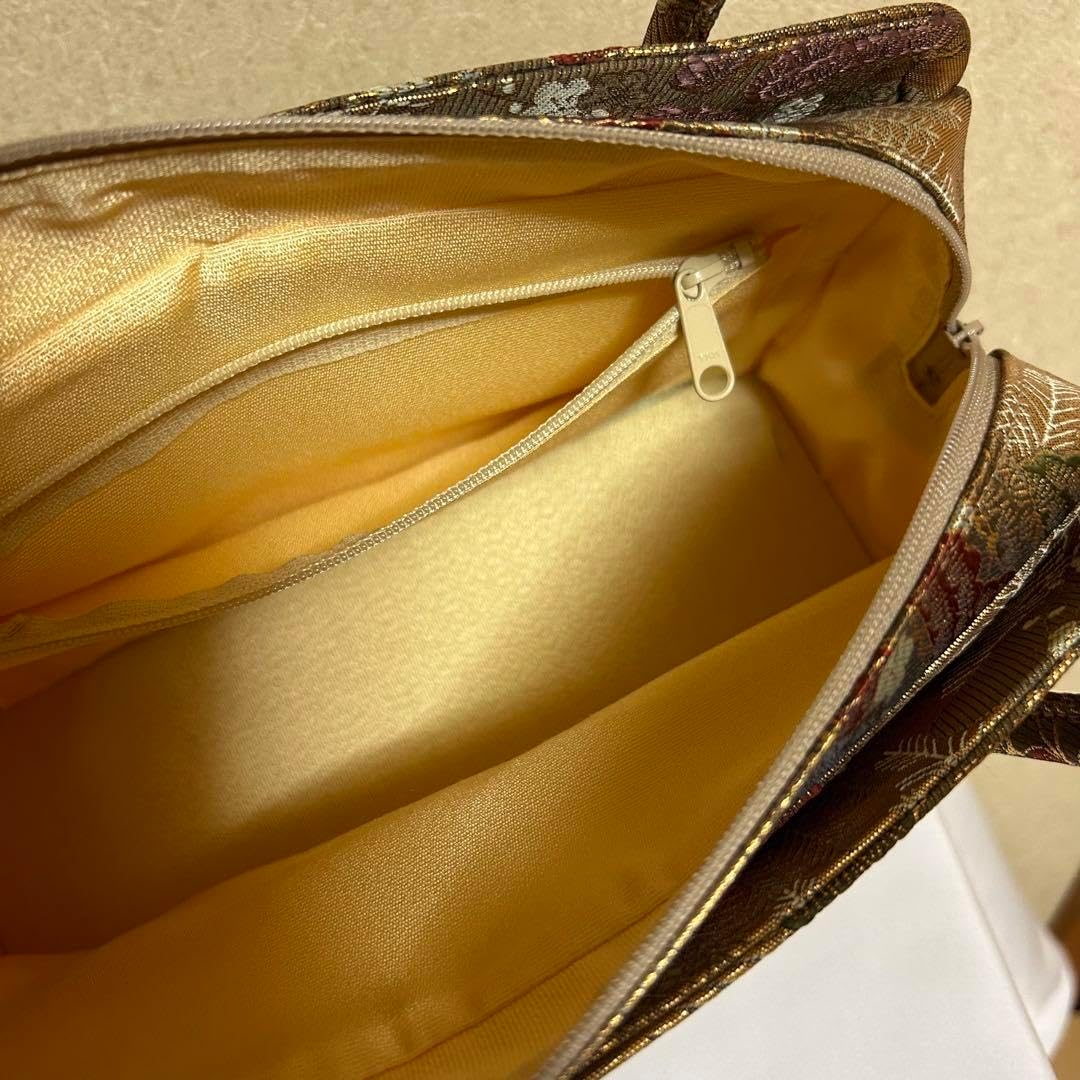 和装バッグ 横長 利休 バッグ 小田巻 白 青みを含んだ 白 正絹 日本製