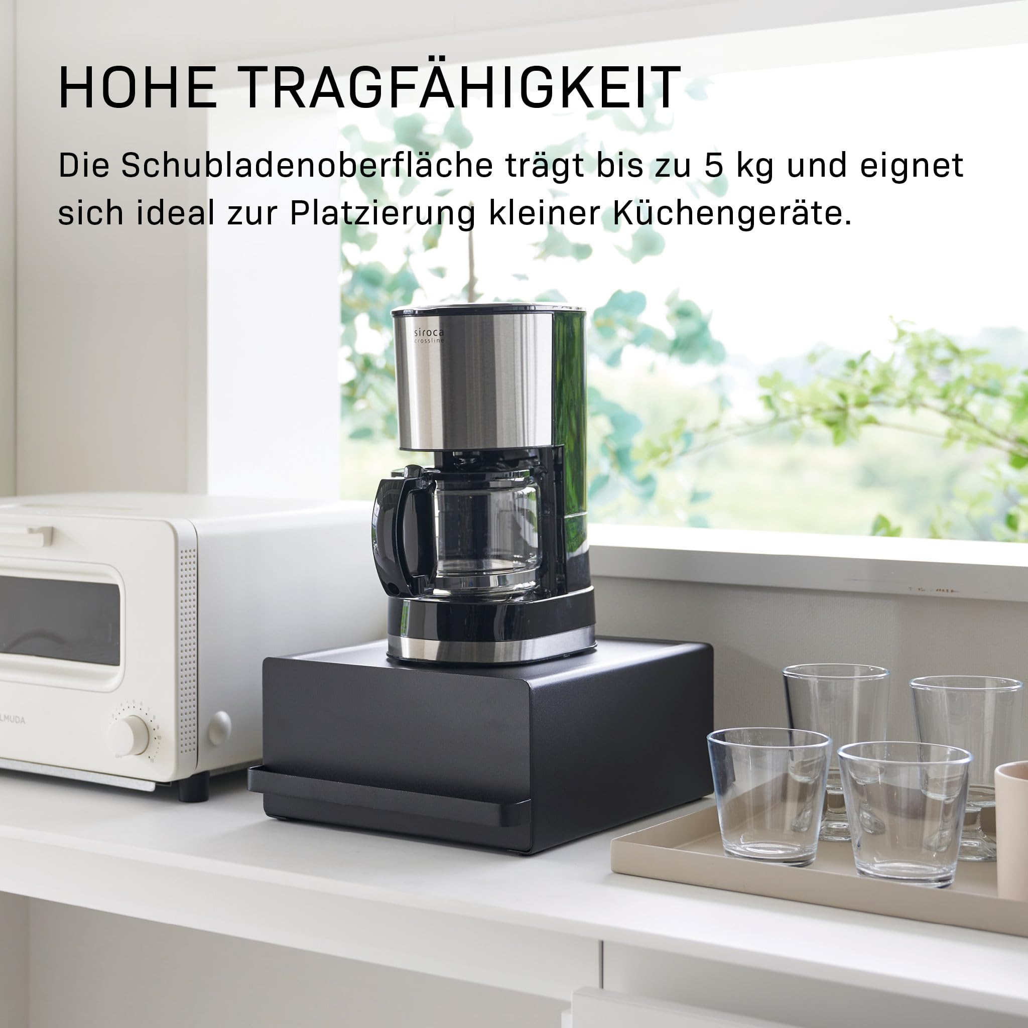 YAMAZAKI Tower Schublade für die Küchenzeile aus Stahl/Polypropylen - mit Trennwand, für Teebeutel/Kaffeekapseln - 27,5 x 22,2 x 11,5 cm, Japanisches Design, schwarz