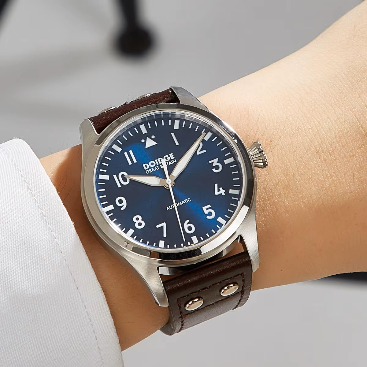 Boyarca Big Pilot Watch Japan NH35 Automatikwerk Flieger Mechanische Herren Armbanduhr Saphirglas Edelstahlgehäuse Echtes Lederband Leuchtend Wasserdicht Uhren