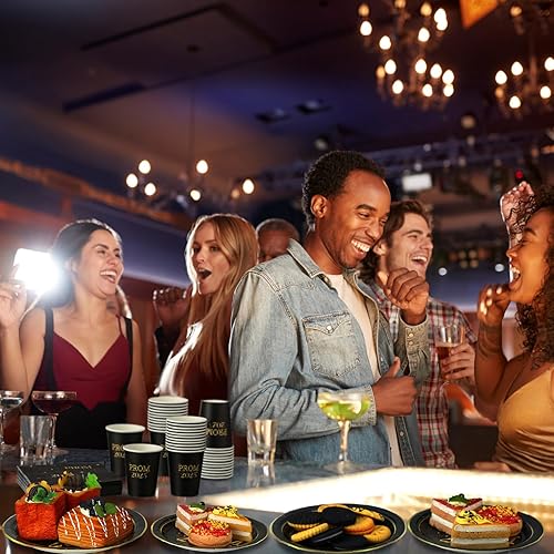 Miniatura 3 de Gerrii Juego de vajilla de 200 piezas para fiesta de graduación 2024, juego de vajilla de graduación con platos de graduación, servilletas y tazas