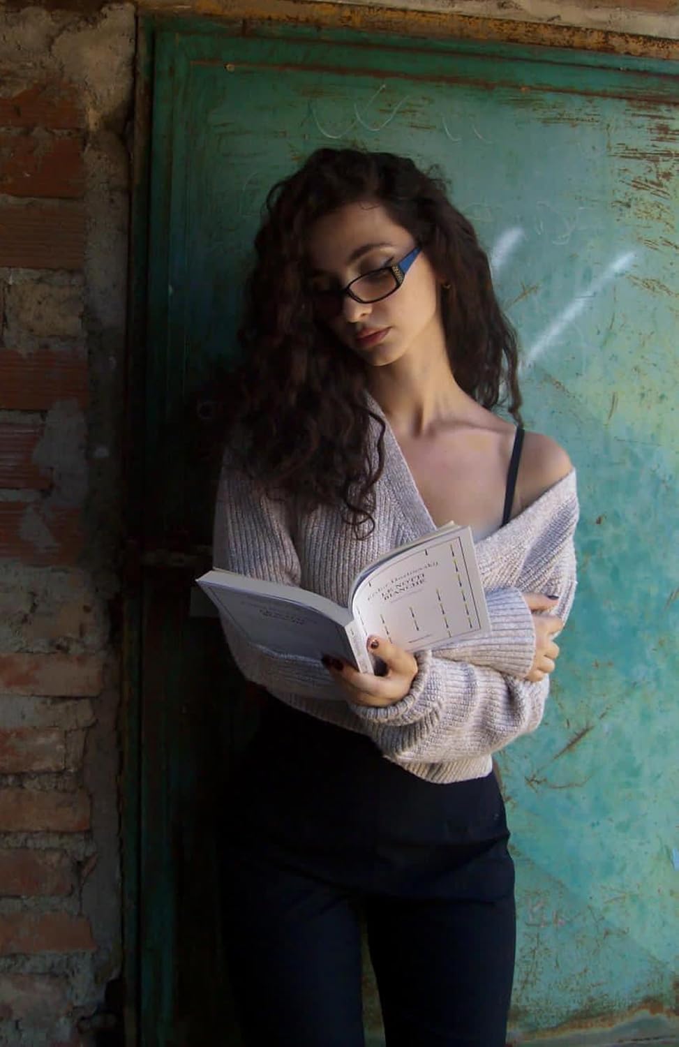 Balimtoy Cropped Cardigan Sweaters for Women Long Sleeve V Neck Knit Short Cardigan Button Up Sweater Trendy Fall Outfits - Image 5