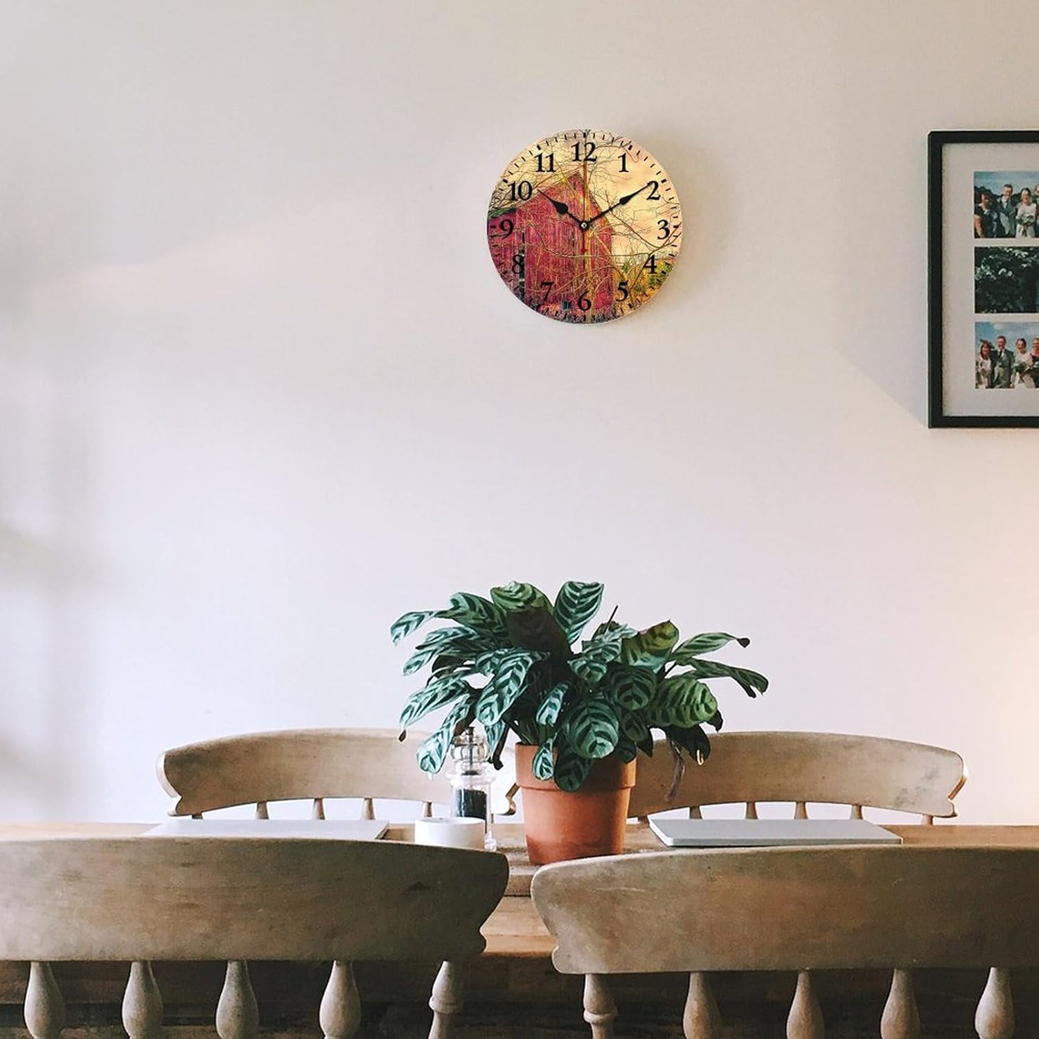 Barn Wall Clocks Farmhouse Red Barn Indoor Clocks Battery Operated Home/Office/Kitchen Decor Arabic Numeral 16 inch Round Housewarming Valentine Wedding Gift for Friends Family