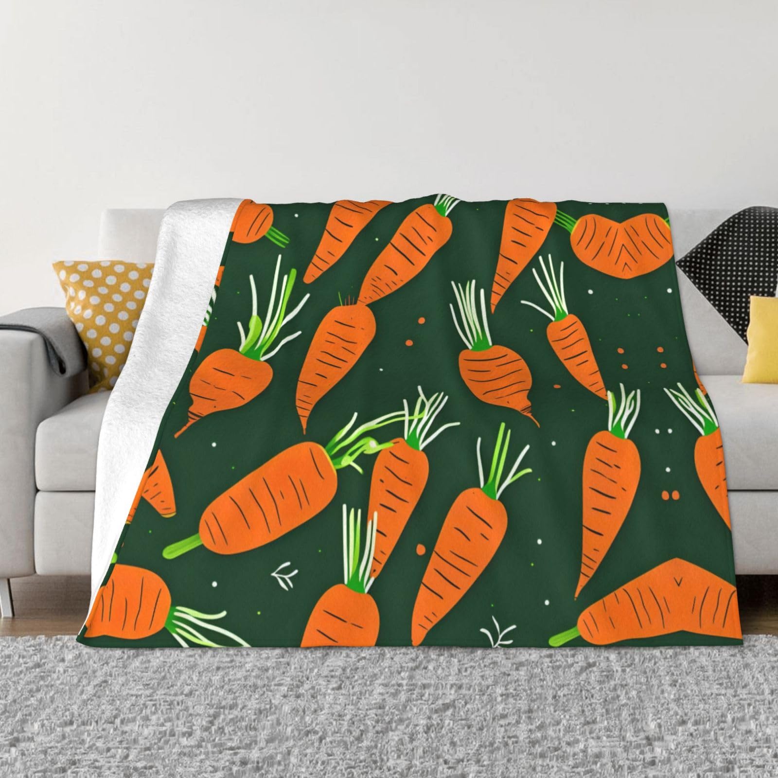 Couverture flanelle douce carotte contre le froid sur le canapé