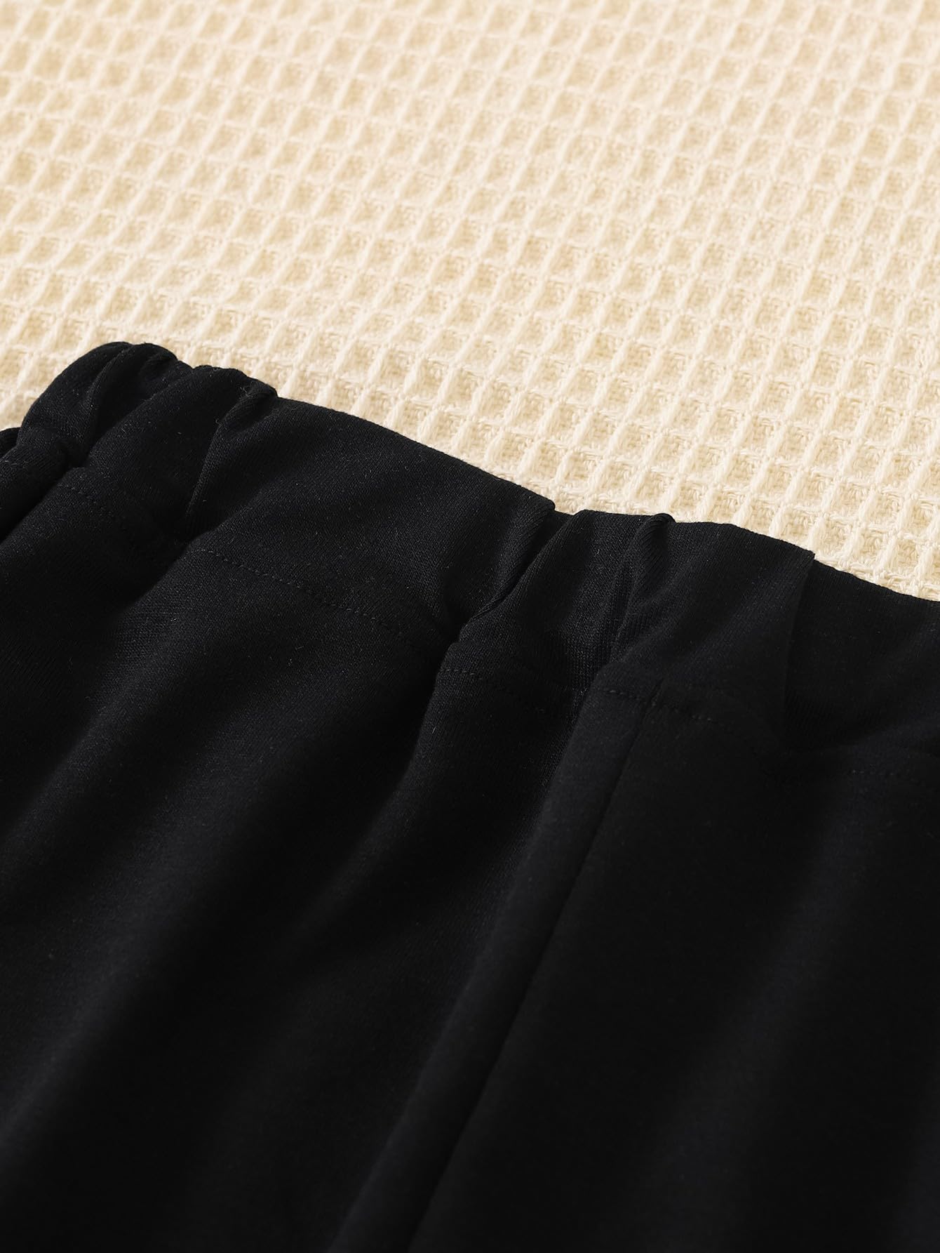 Conjunto deportivo transpirable de verano para niños, camiseta de manga corta con cuello redondo y pantalones cortos casuales para jugar a diario — view 6