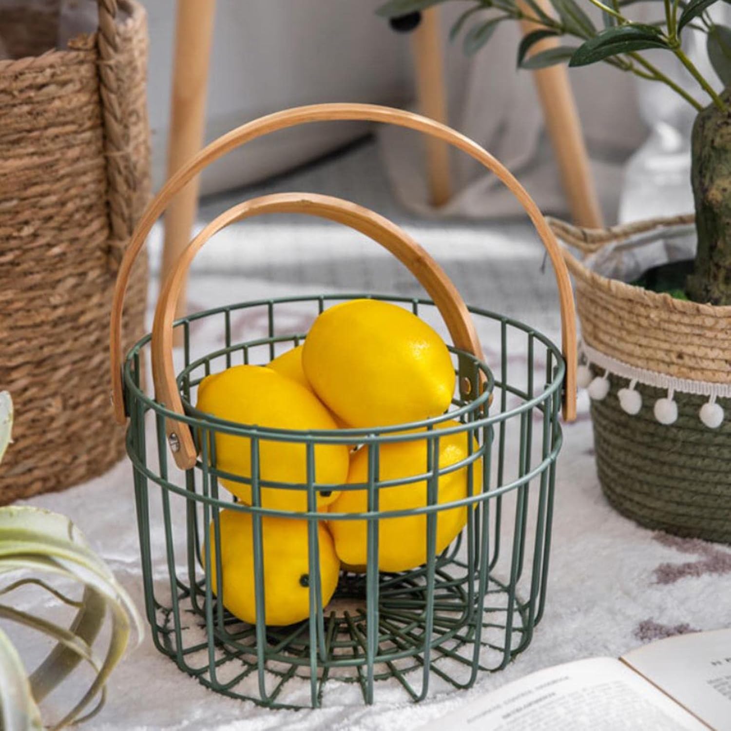 Yajuyi 2 Pieces Hanging Metal Wire Egg Basket for Collecting s Holder