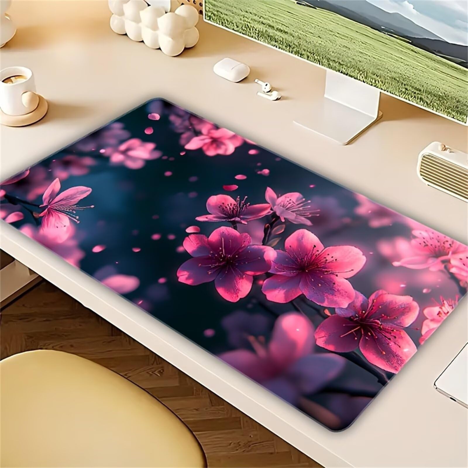 Tappetino Mouse Gaming XXL 1200x600x3 mm, Tappetino da Scrivania Grande, con Bordi Cuciti Rinforzati, Base in Gomma Antiscivolo, Tappetino per Tastiera Lavabile per PC e Laptop, Fiori Pruno Rosa