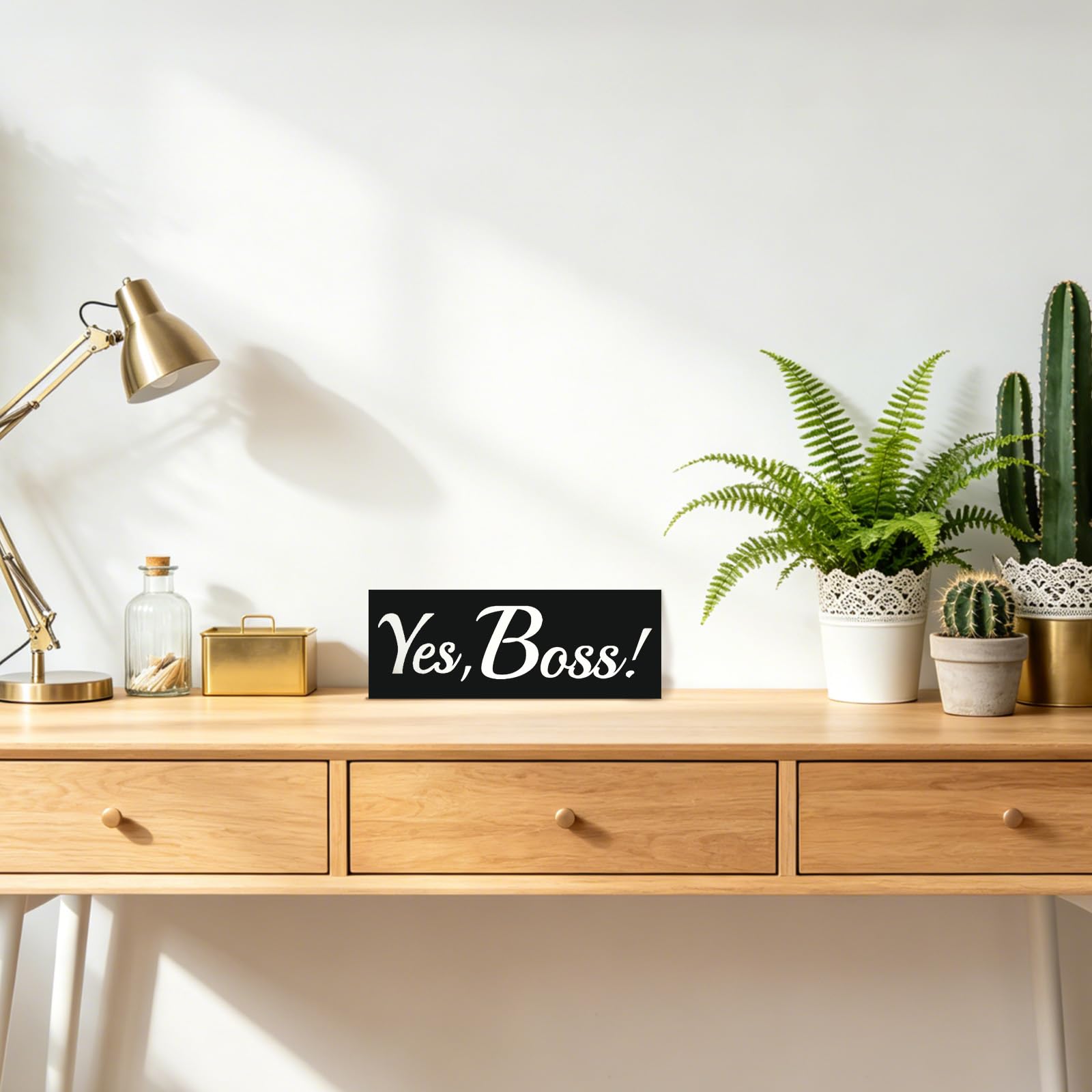 Letrero de pared de metal divertido con texto en inglés «Yes Boss», placa