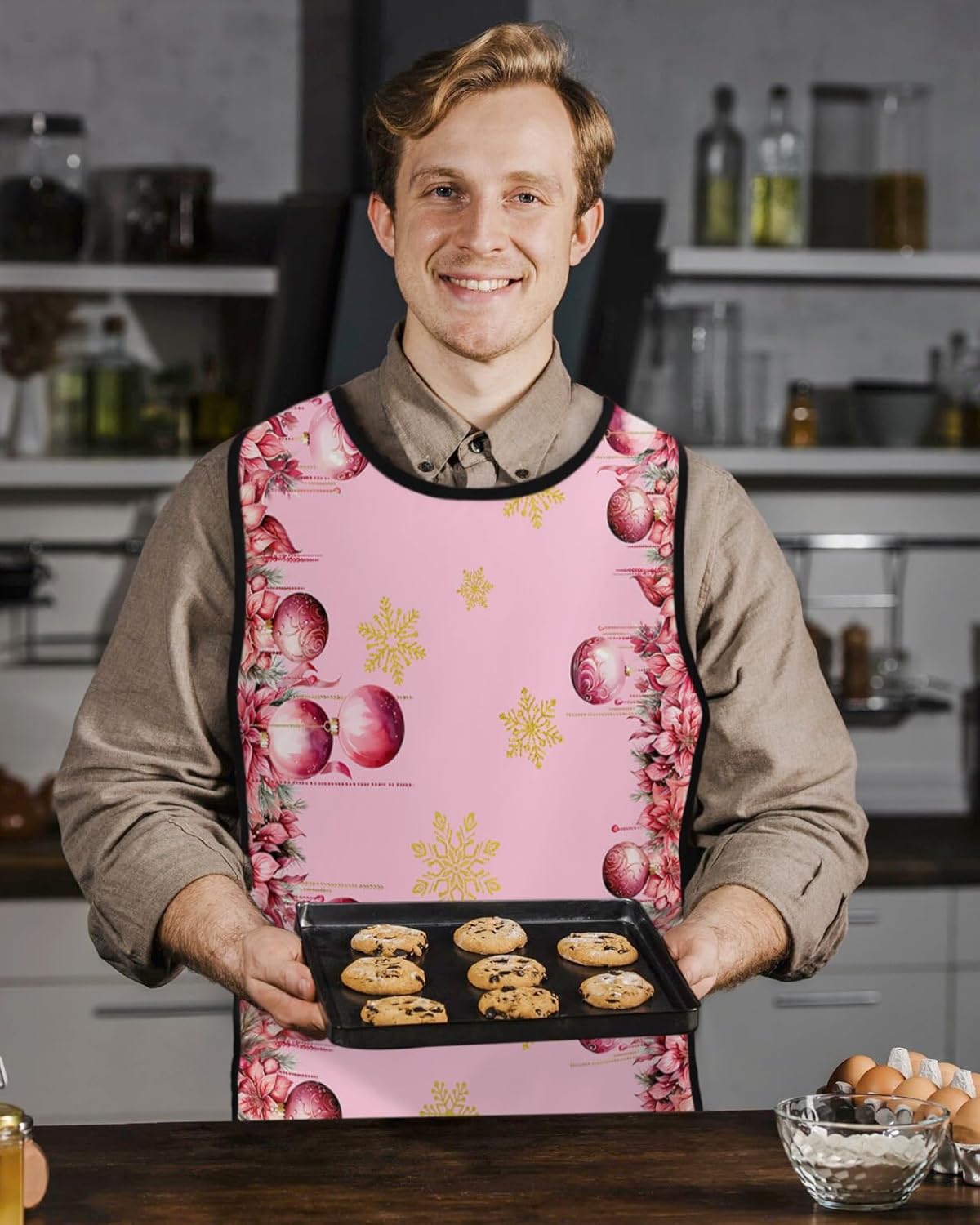 Christmas Snowflake Cobbler Aprons with 2 Pockets for Women Men, Fashionable Printed Unisex Bib Waterproof Cleaning Smock Vest for Chef Kitchen Xmas Winter Flower Red Pink Gold 2 Packs, 20''x 31.5''