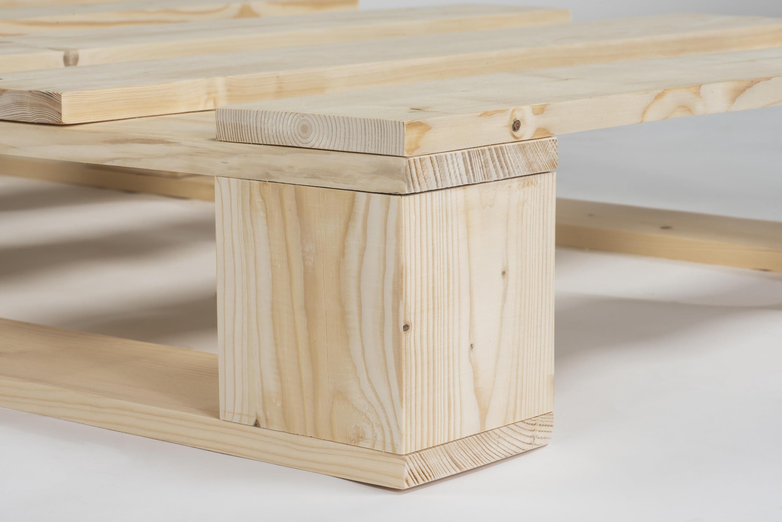 Palettenbett M1 aus Holz 140 x 200 cm Natur mit Lattenrost Holzbett 20cm Stabiles Seniorenbett Kinderbett Jugendbett Gästebett erhöhtes Einzelbett Bettgestell Futonbett Komforthöhe Naturholz