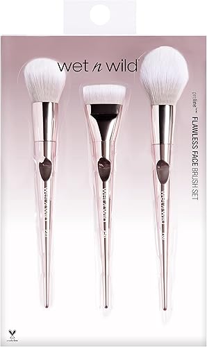 Wet n Wild, Set de Brochas Profesionales de Maquillaje, Set con 3 Brochas, Libre de Crueldad, Productos No Testados en Animales 4.23 oz