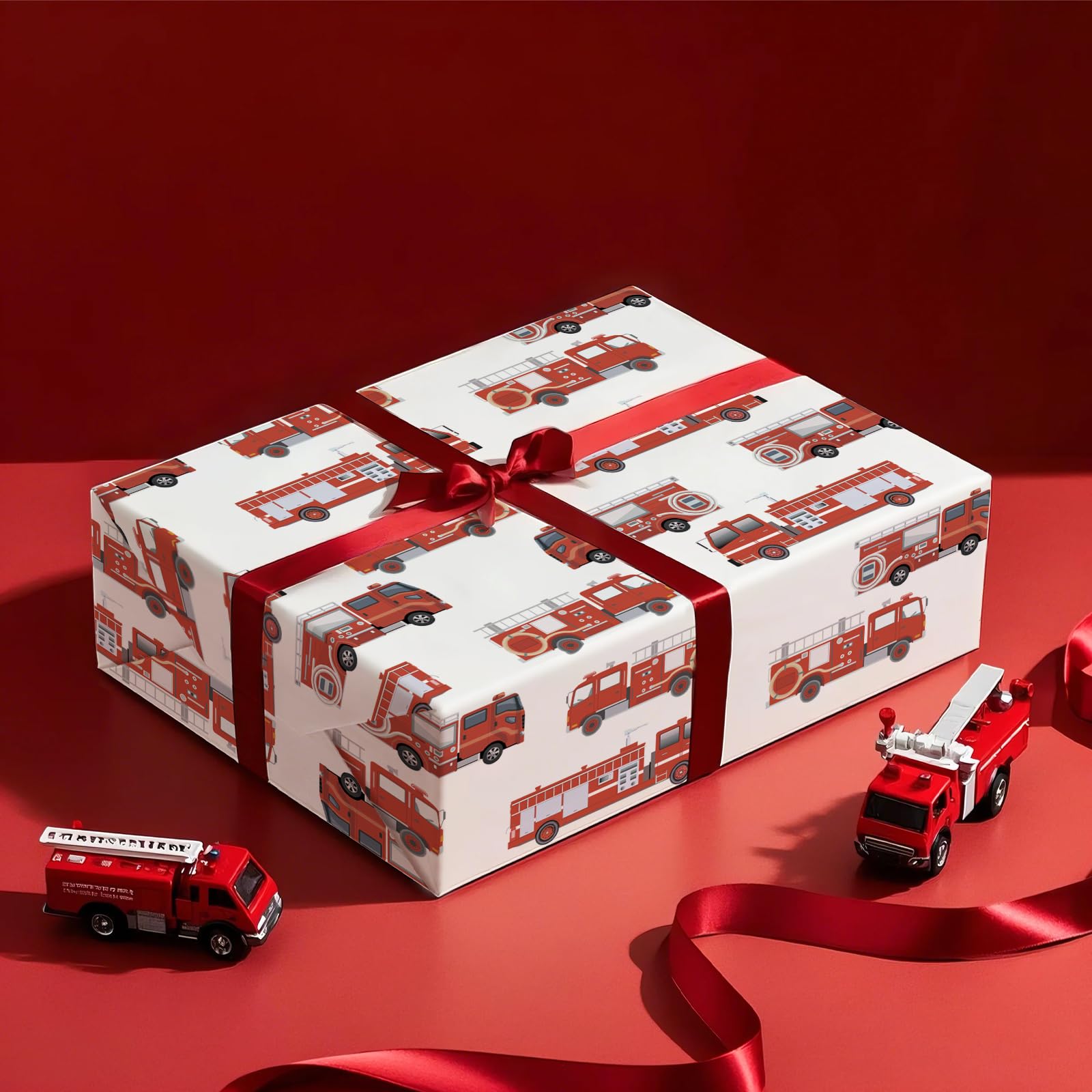WRAPAHOLIC Rolka papieru do pakowania wozu strażackiego - mini rolka - 43 cm x 40 cm - czerwony papier do pakowania samochodu strażackiego, idealny na urodziny dzieci, chłopców, baby shower