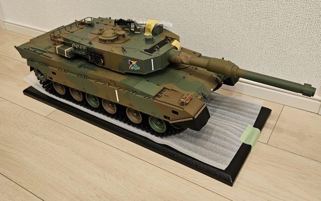 デアゴスティーニ 90式RC戦車 迷彩色 プロ作製品 希少モデル
