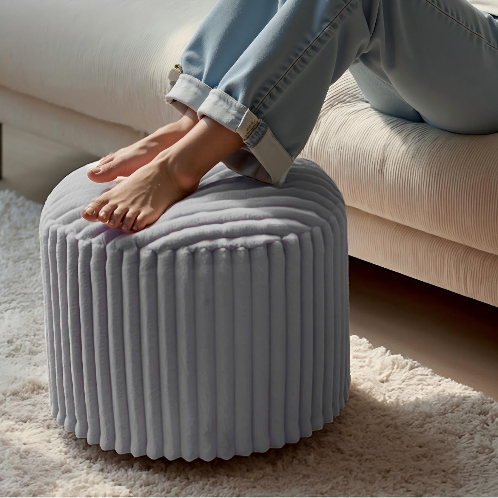 Pouf Rond, Tabouret Repose-Pieds en Mousse Mémoire - Housse en Fausse Fourrure Douce, Pouf Canapé Tabouret, Multifonction pour Salon, Bureau, Chambre, 38x50x50 cm, Gris